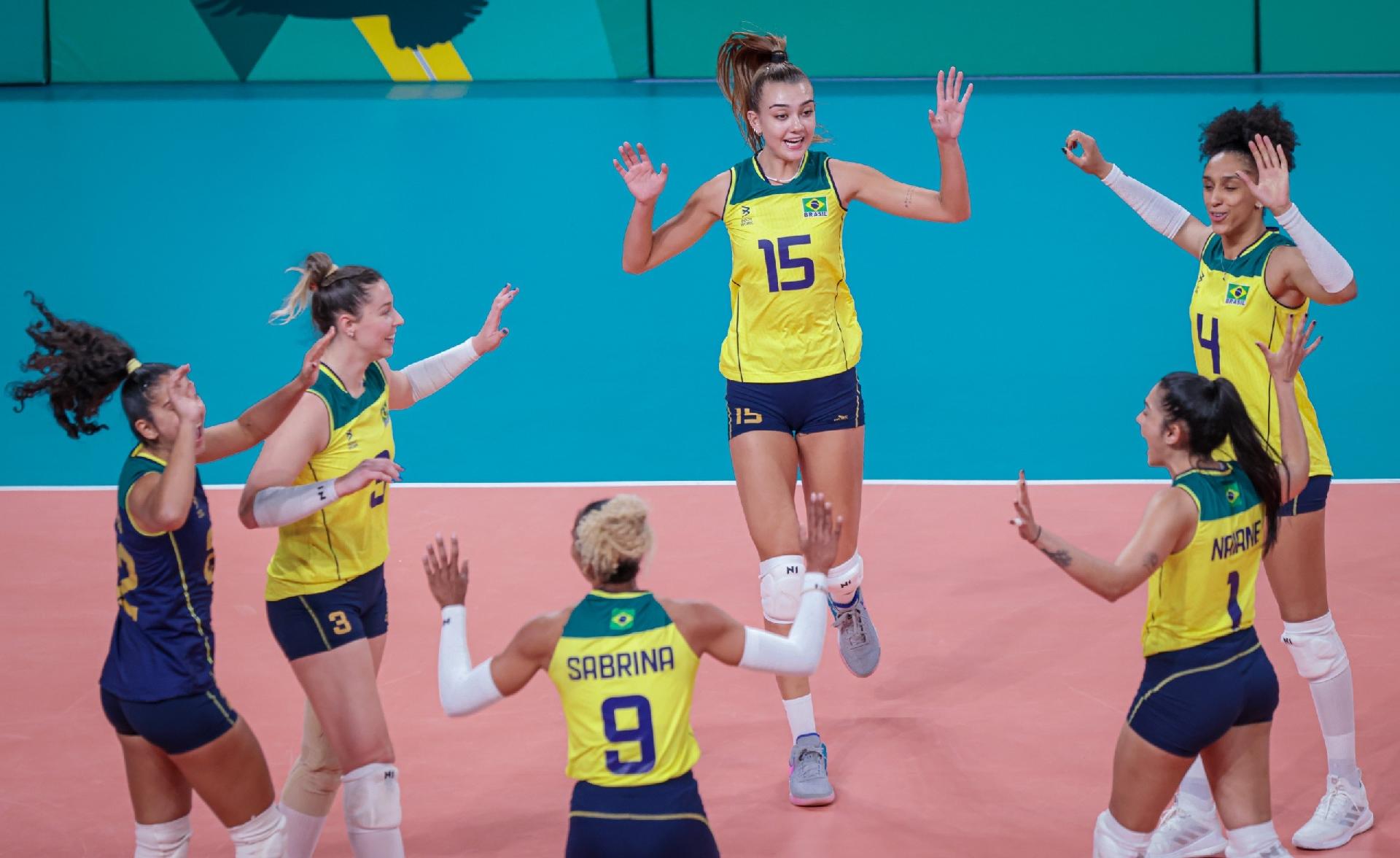 Pan 2023: Brasil vence o Canadá e é ouro no vôlei de praia feminino