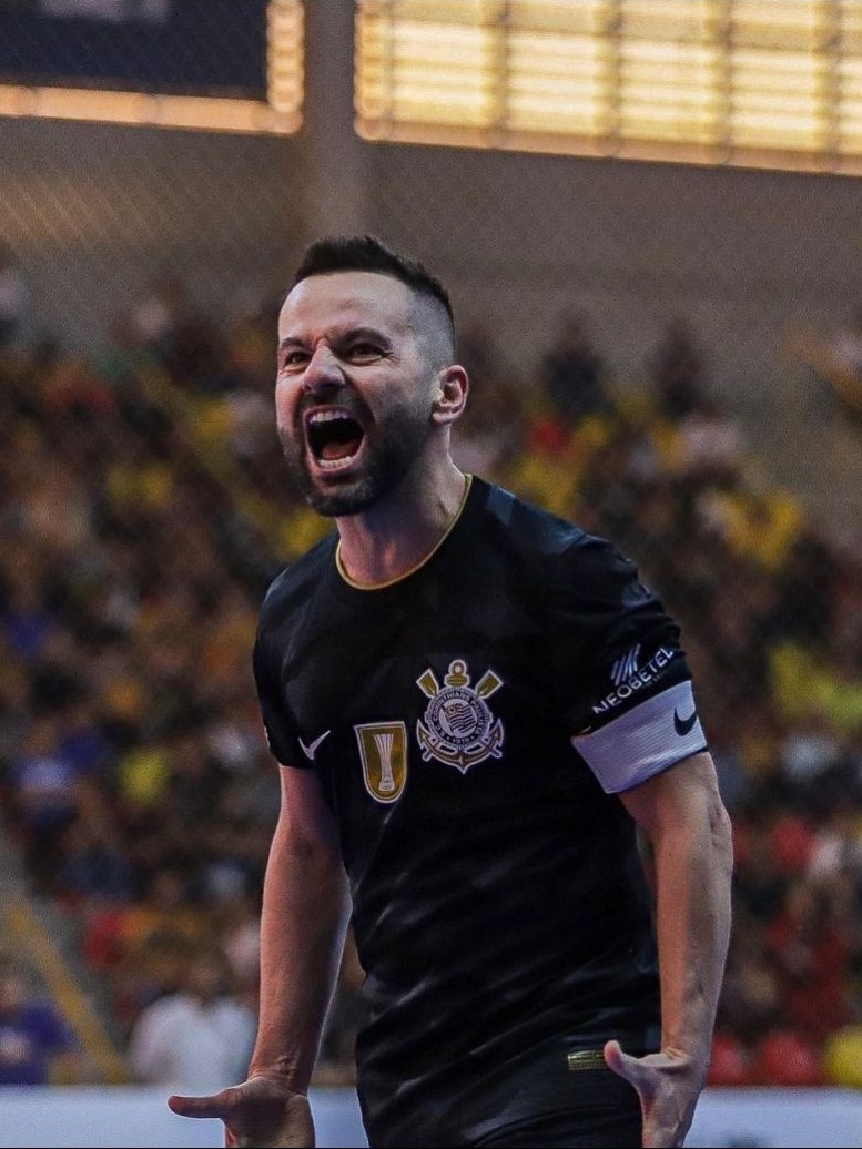 Corinthians traz de volta o melhor jogador da LIGA FUTSAL. - Nova