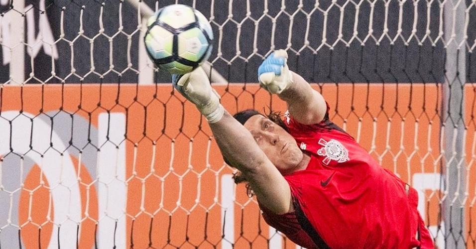 Ele já foi contestado, hoje, é o goleiro com o maior número de defesas de  pênaltis em 2023