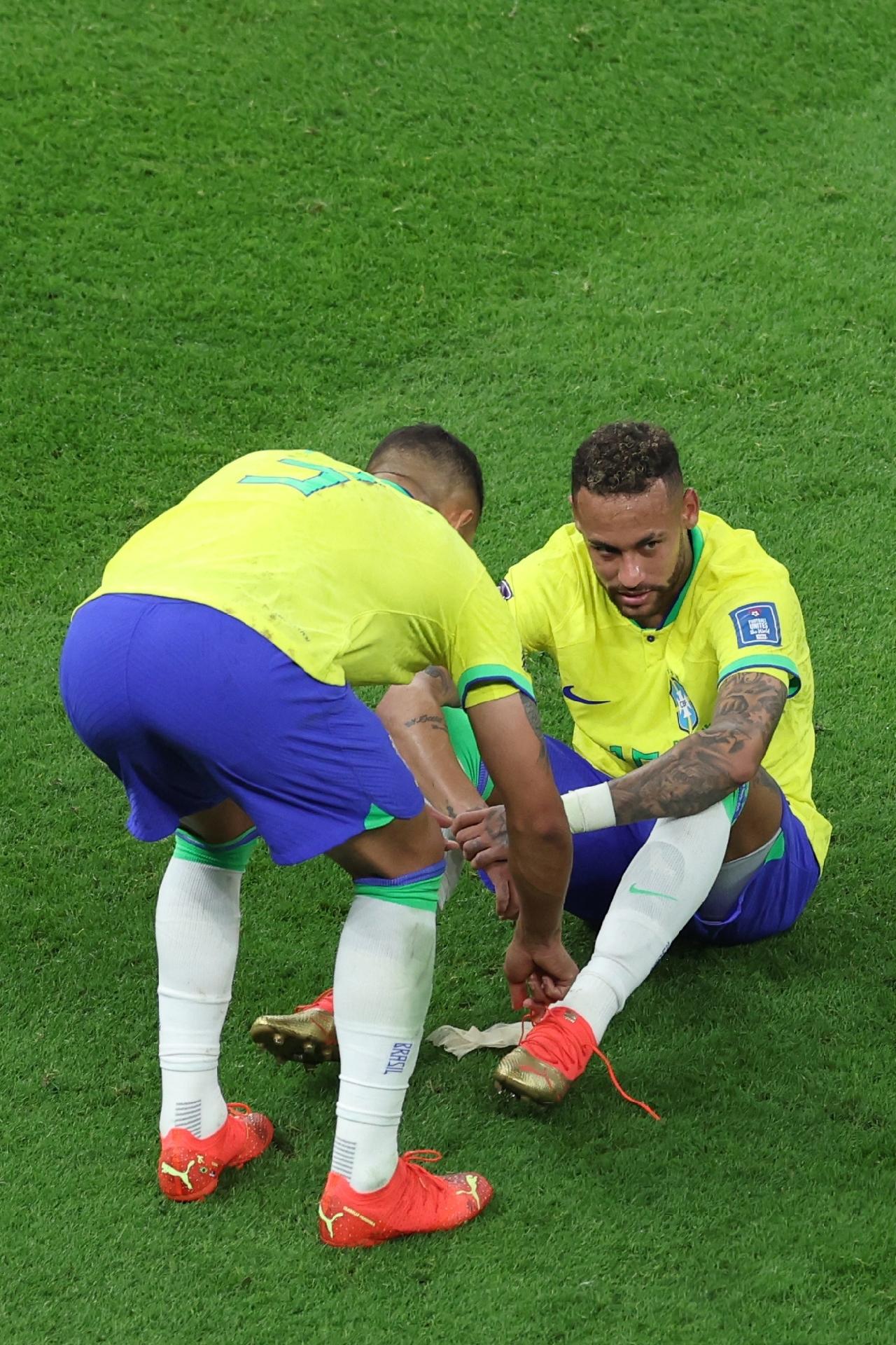 NEYMAR JOGA HOJE PELO BRASIL? Veja se NEYMAR JOGA CONTRA CAMARÕES e  detalhes sobre NEYMAR RECUPERAÇÃO