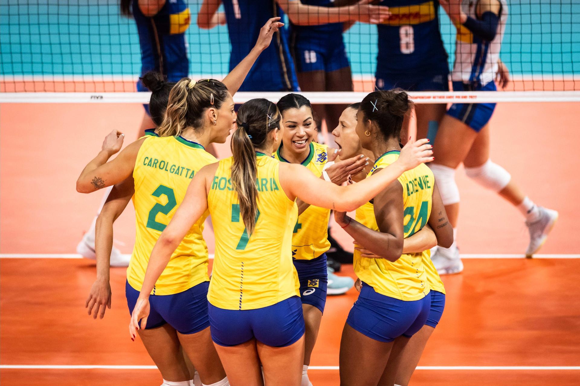 Brasileiras disputam o 5º lugar no Mundial de Clubes de vôlei feminino