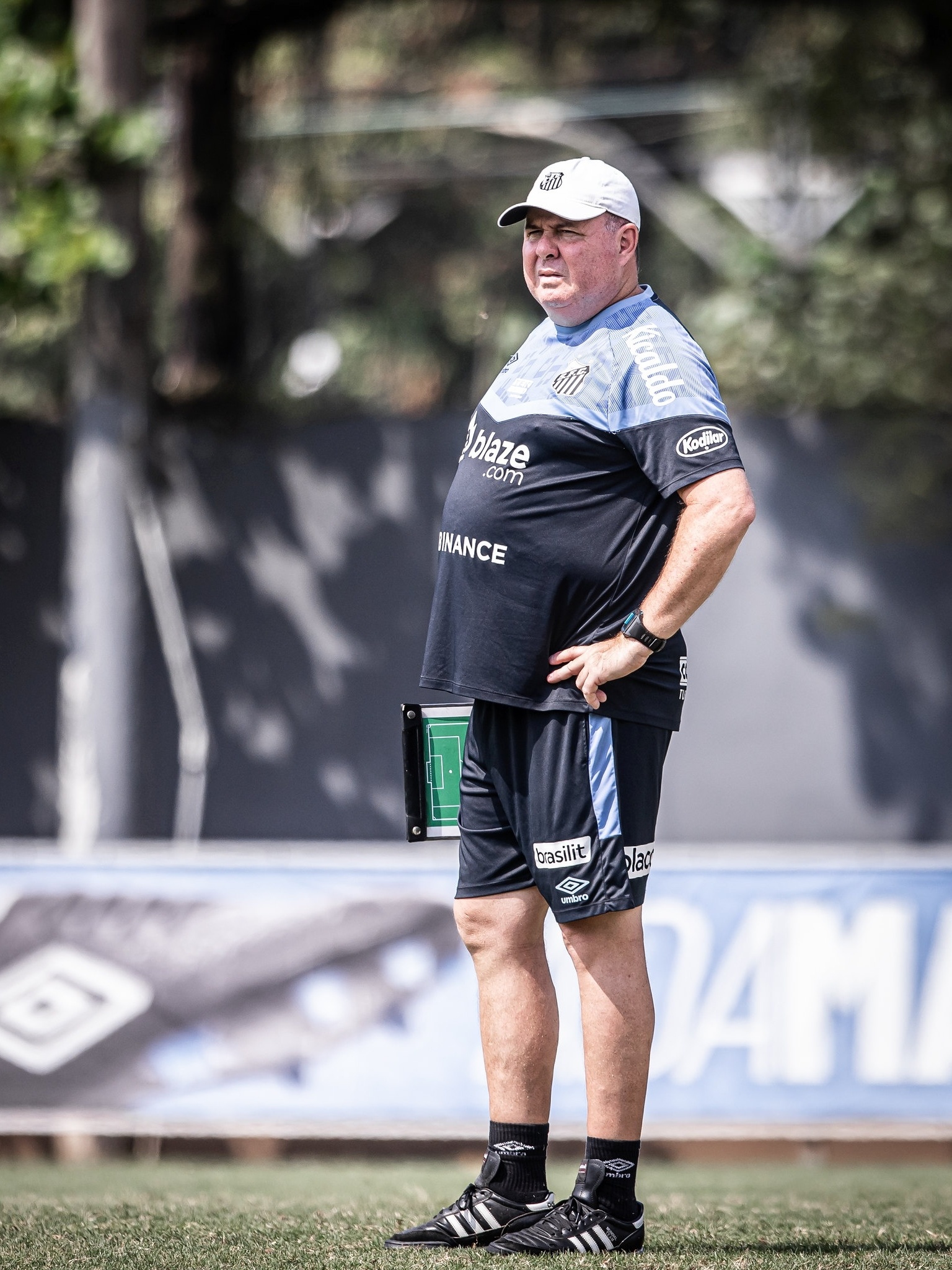 Com elenco quase completo, Santos realiza treino técnico e tático no CT -  Gazeta Esportiva