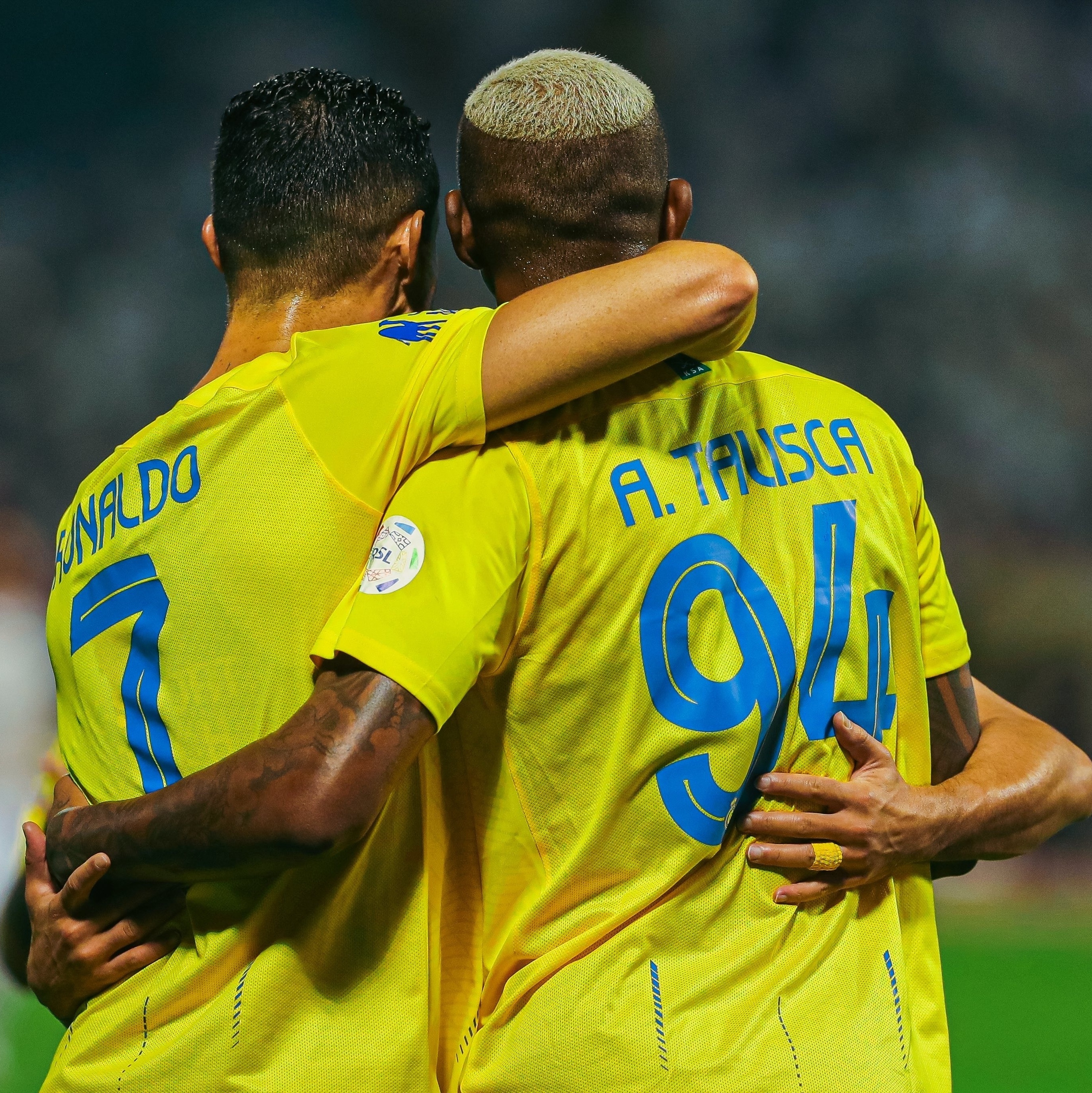 Al-Nassr vence Damac de virada com golaços de Talisca e CR7 na