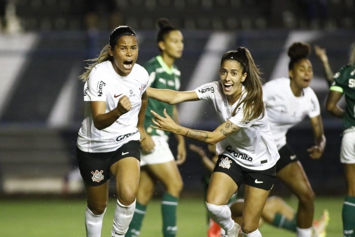 Corinthians bate Palmeiras em 1º jogo da semi do Brasileirão Feminino