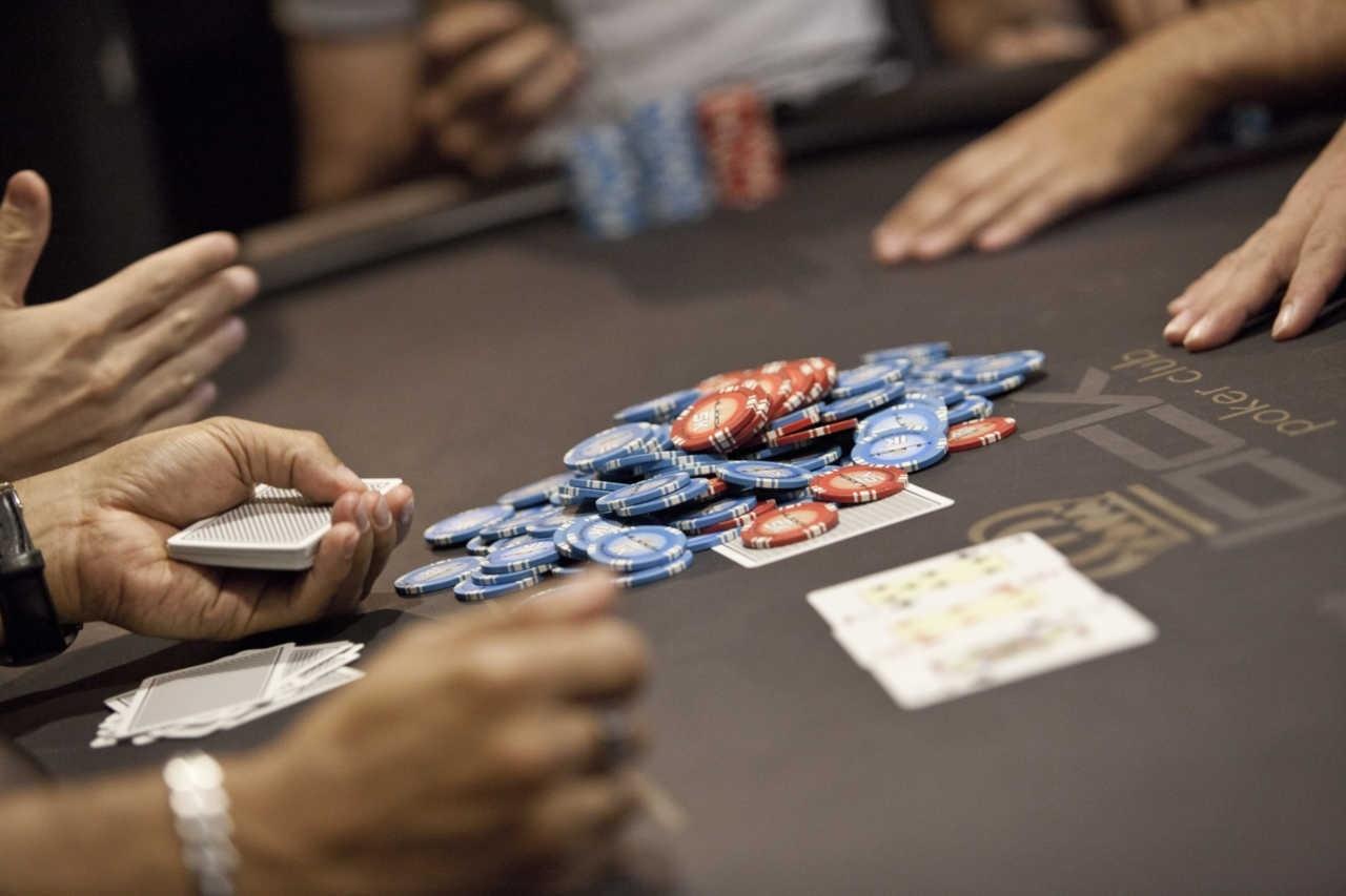 Como Jogar Poker - Federação Mundial de Poker