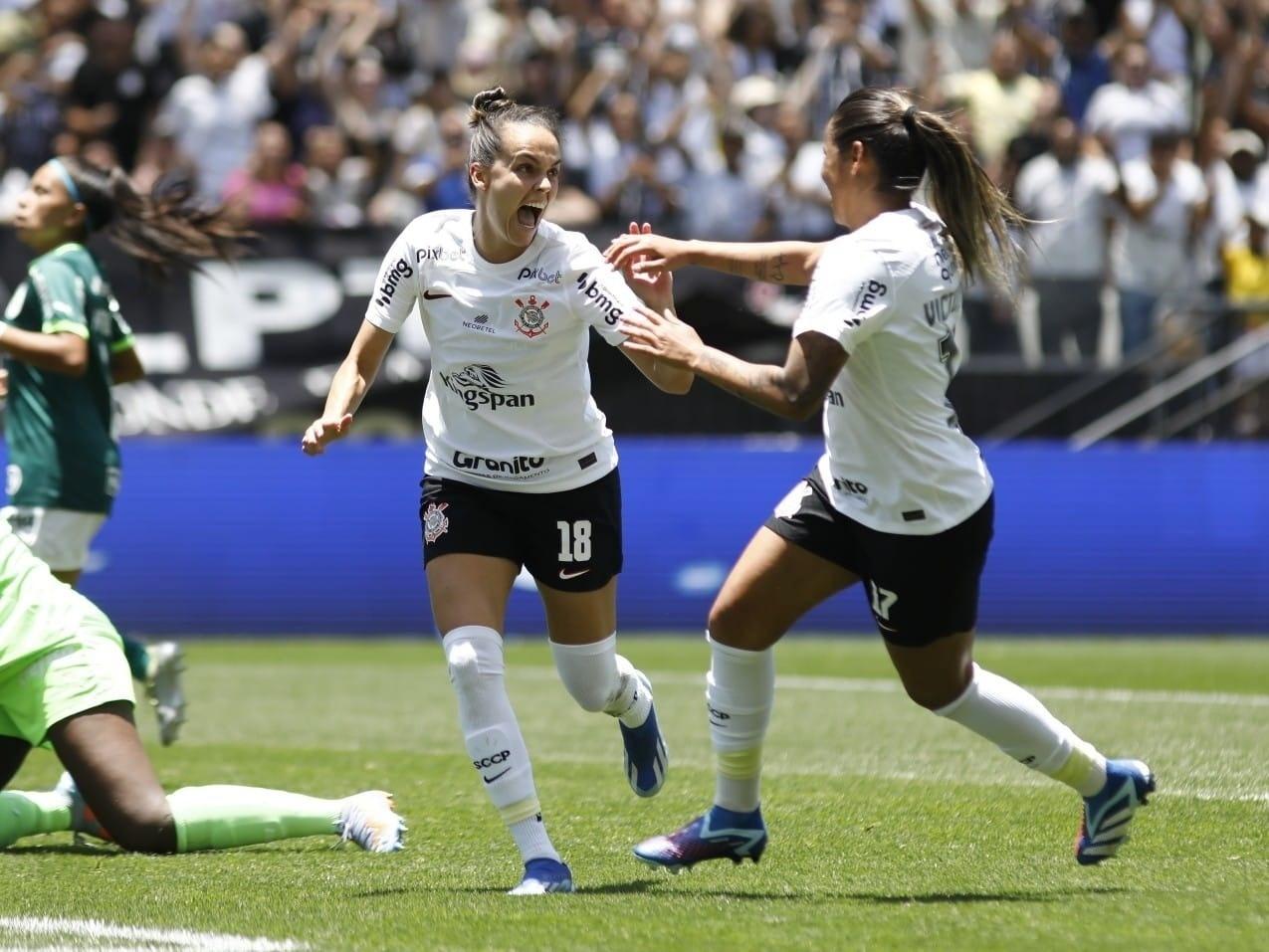 Palmeiras e Corinthians fazem semi do Paulista Feminino após final