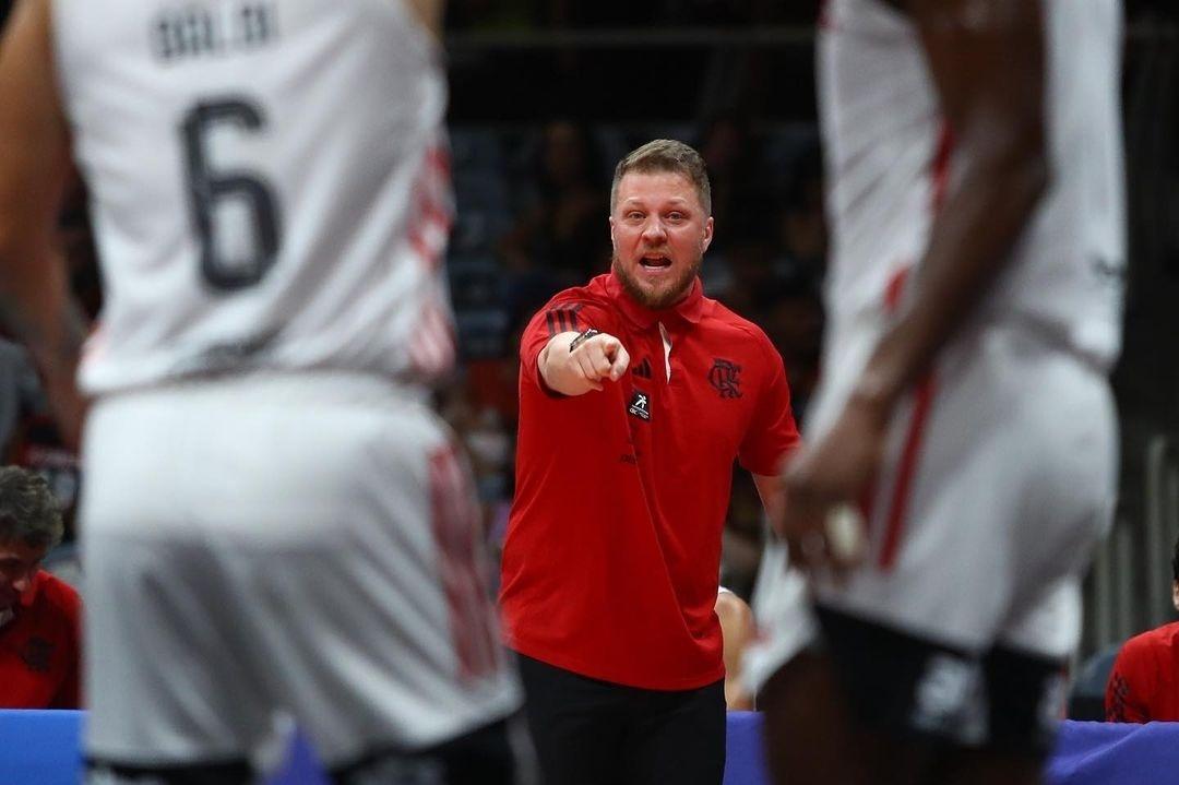 Gustavinho analisa estreia do basquete contra o México no pan