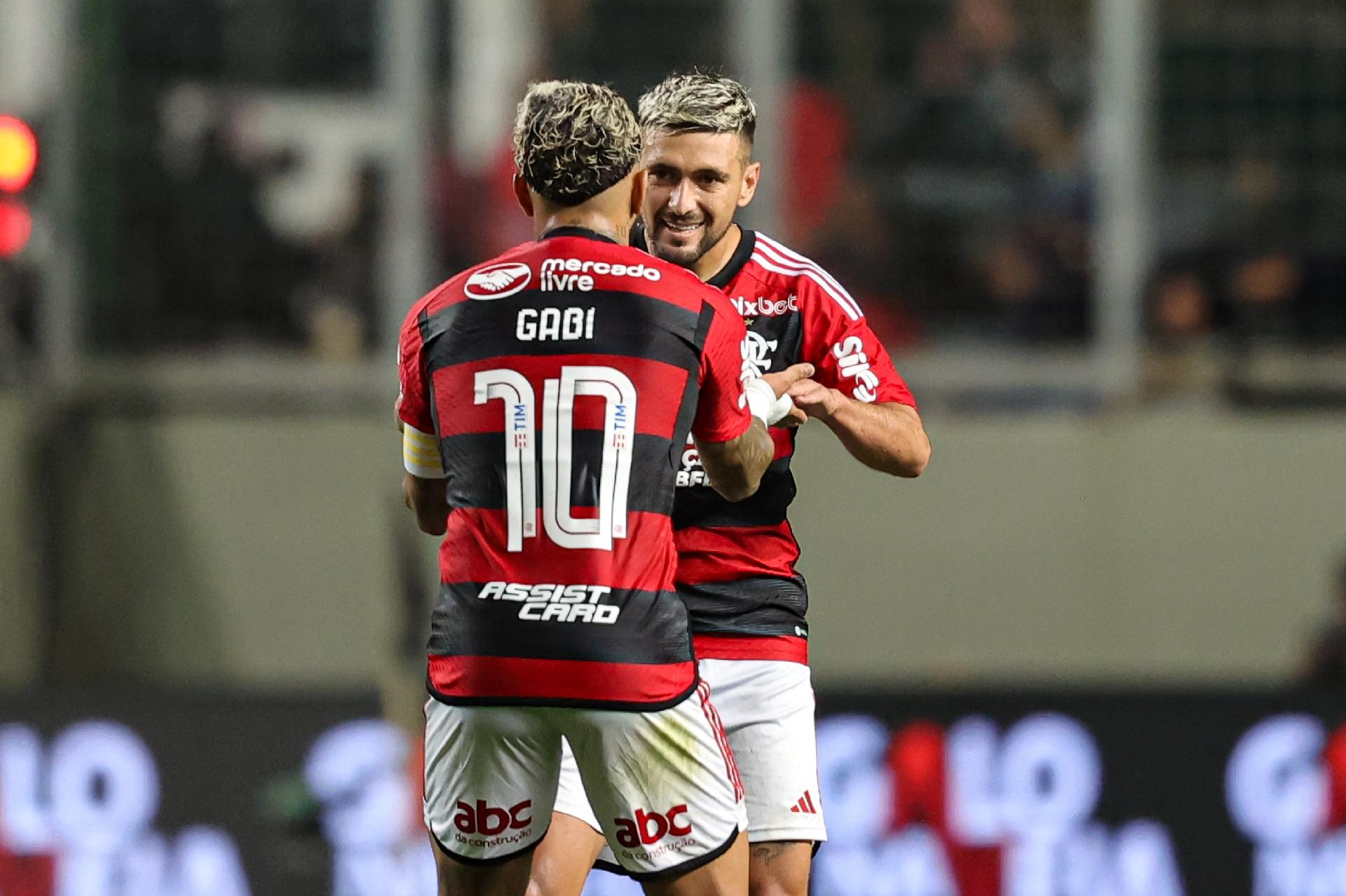 Flamengo fatura em 6 meses mais do que 16 clubes da Série A em 2022