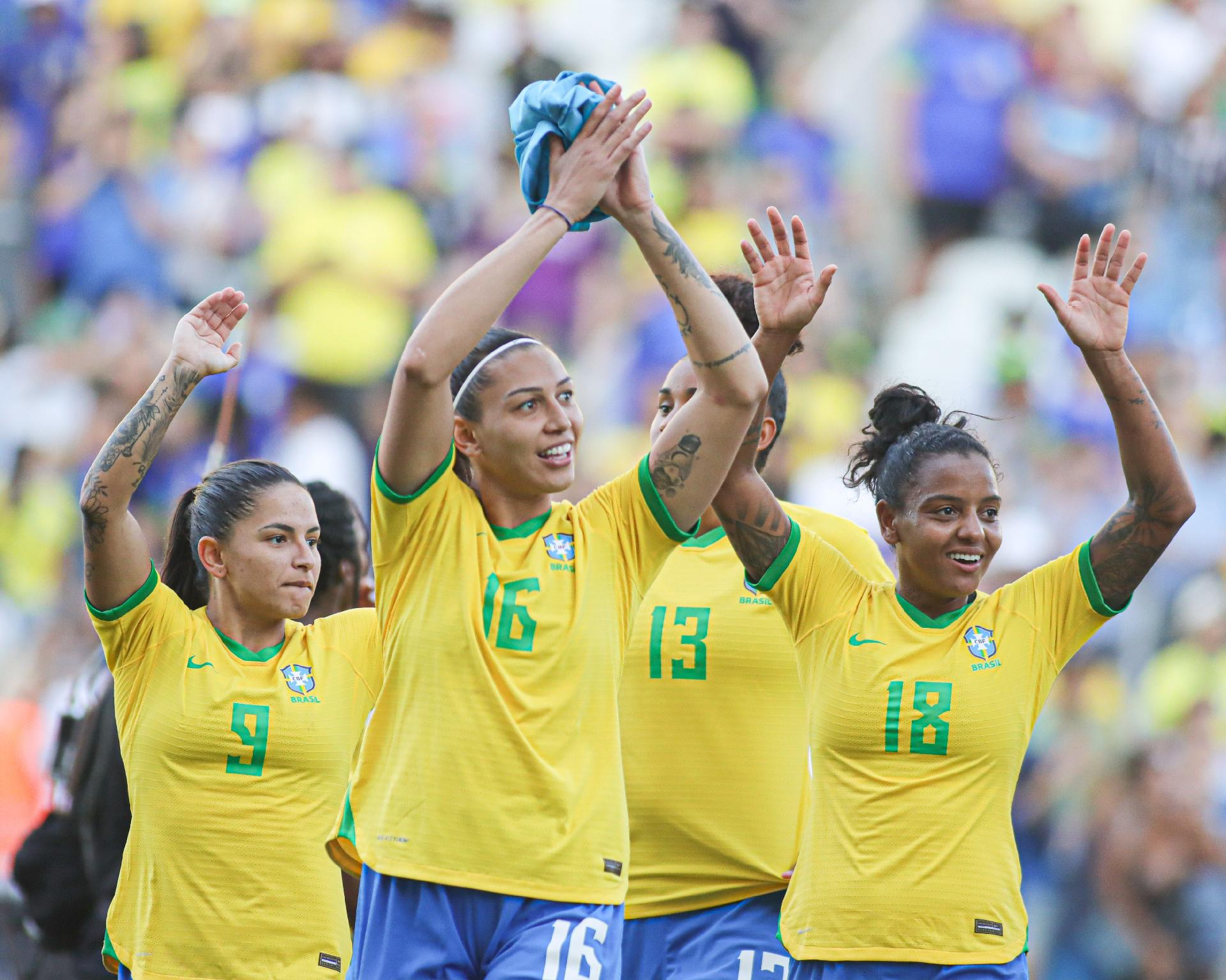 Seleção brasileira de futebol feminino estreia na Copa do Mundo em