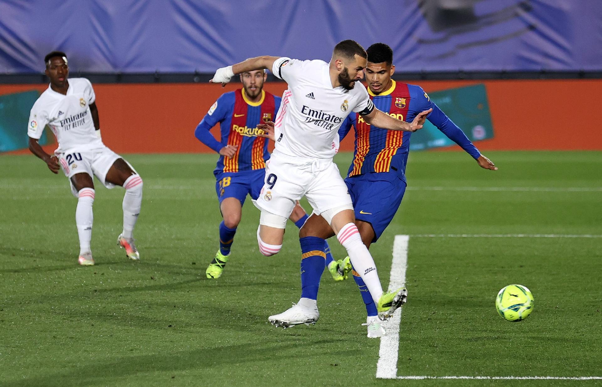 Real Madrid 2x1 Barcelona: Real vence com gol de letra e Messi apagado
