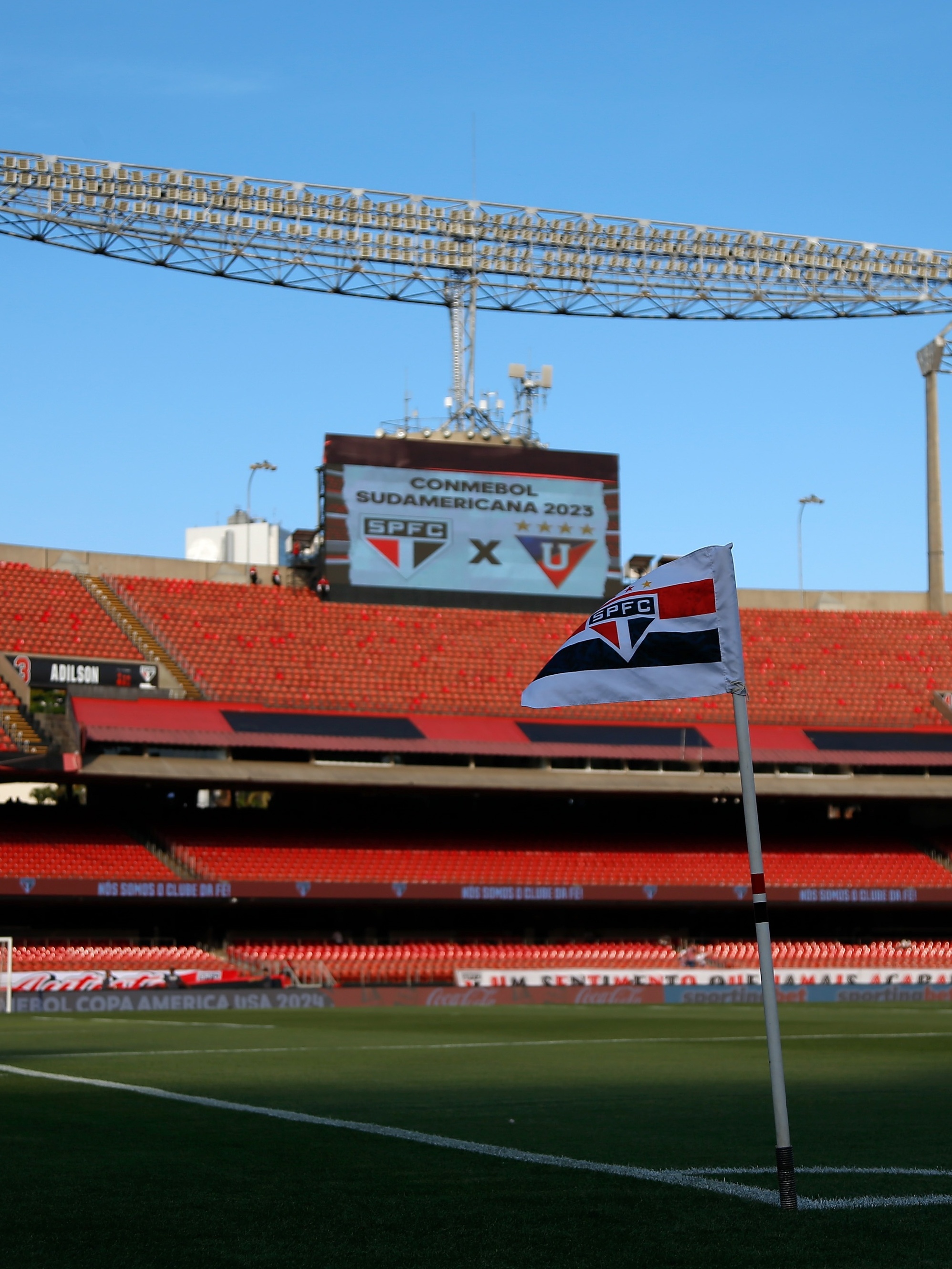 CAMAROTE STADIUM - SPFC X CORINTHIANS é na Total Acesso.