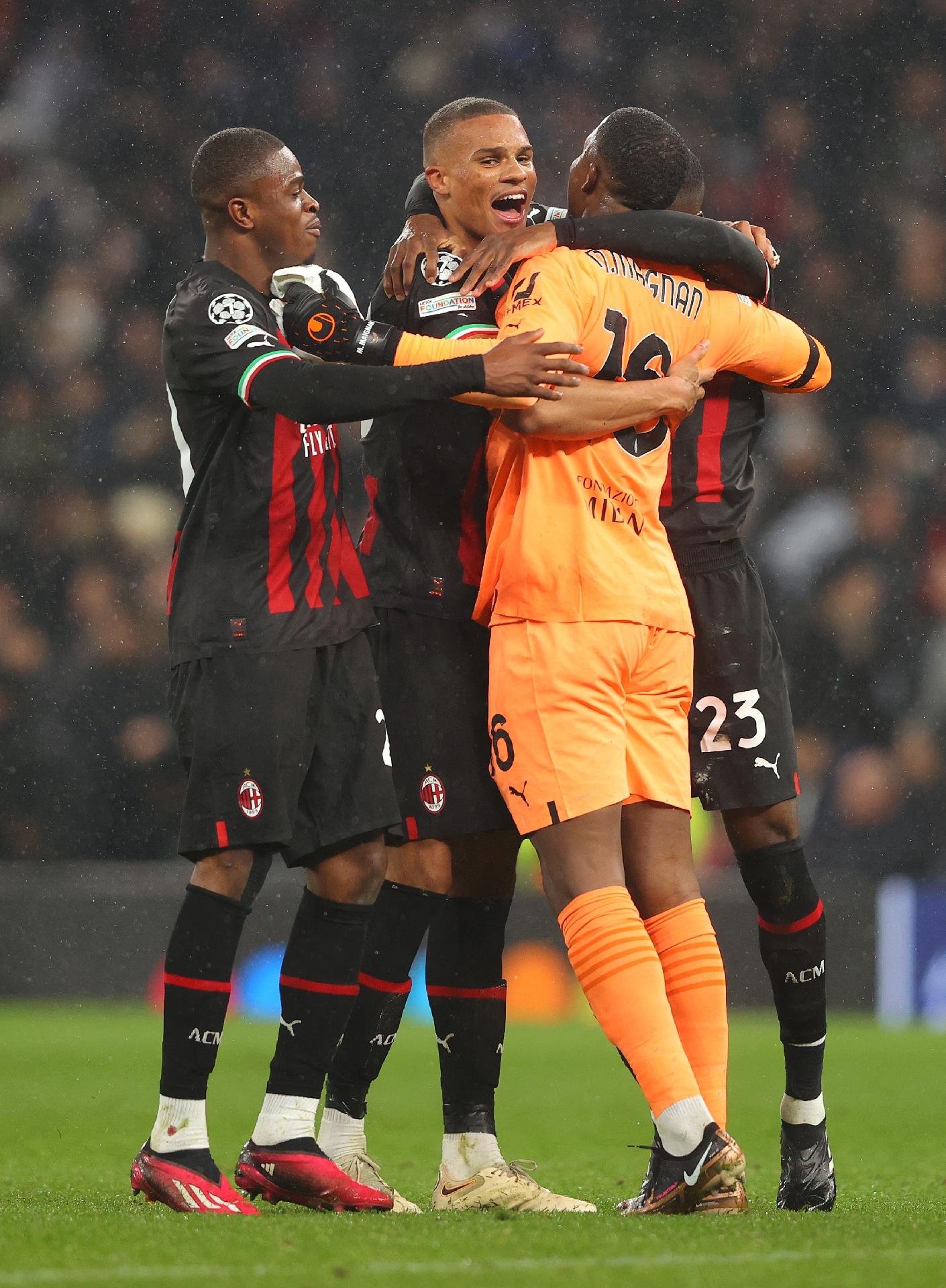 Chelsea e Benfica avançam para as quartas de final da Champions League