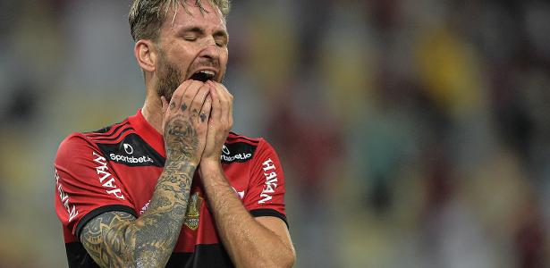 Flamengo Tem Quatro Titulares Pendurados Na Final Da Copa Do Brasil