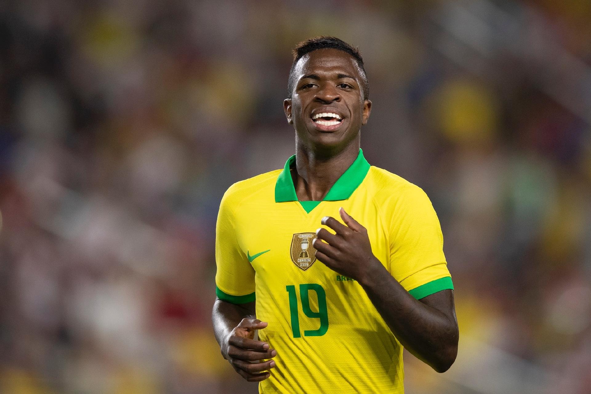 Vinícius Júnior é eleito um dos seis melhores jogadores do mundo; veja  lista