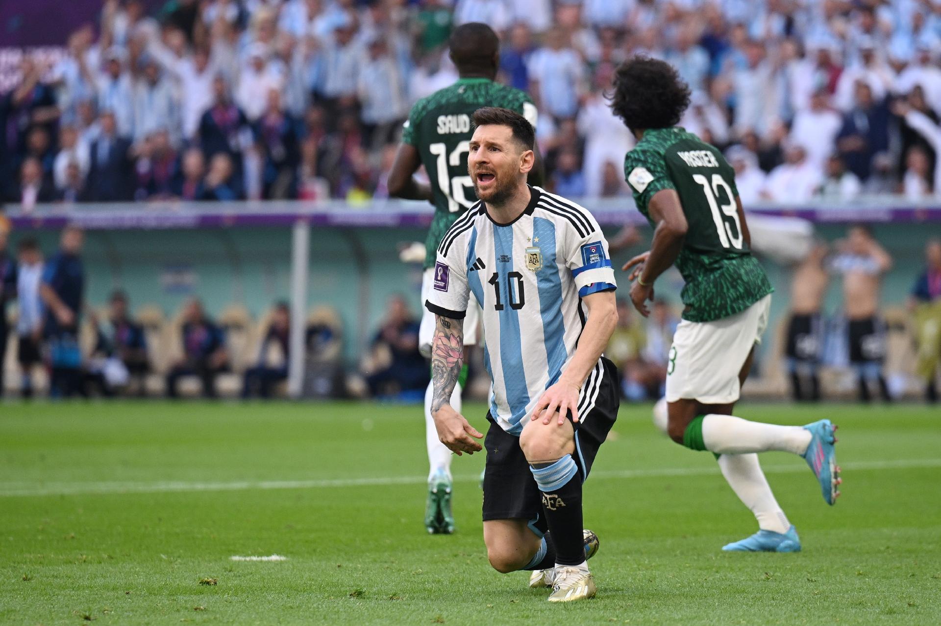 Argentina X Arábia Saudita: veja as melhores fotos do jogo de abertura do  Grupo C - Fotos - R7 Copa do Mundo