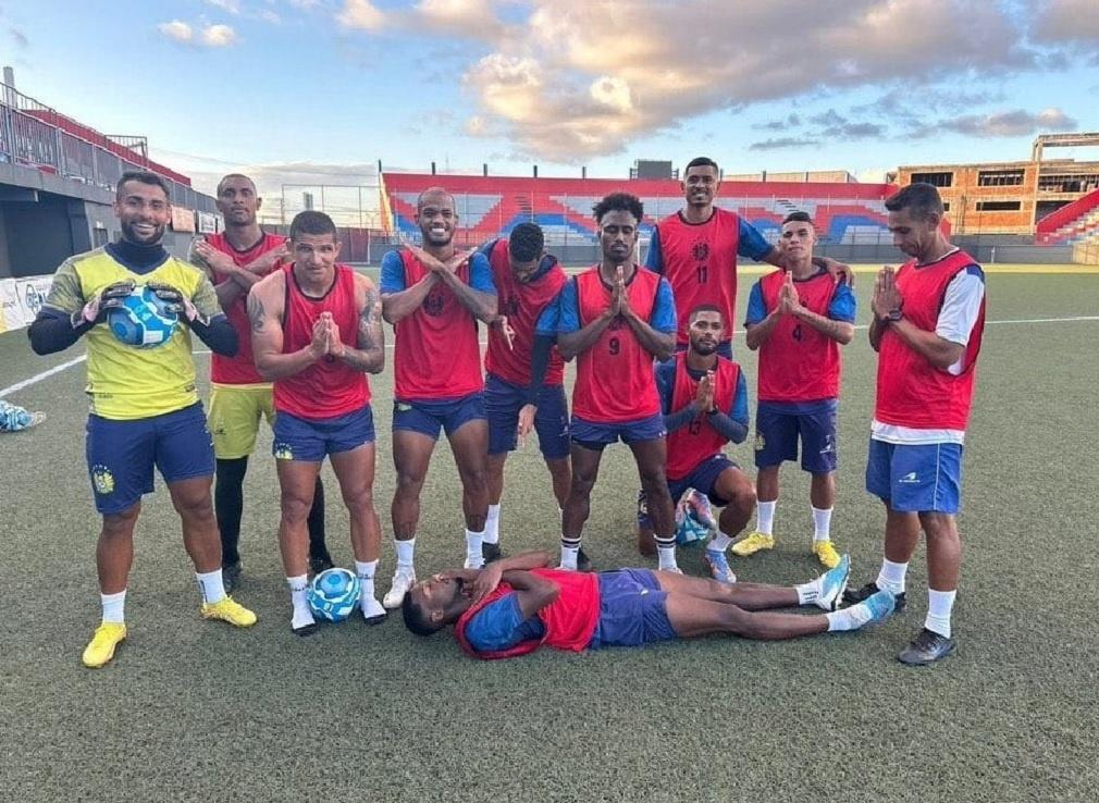 Nacional recebe torcida no primeiro treino de olho na temporada de