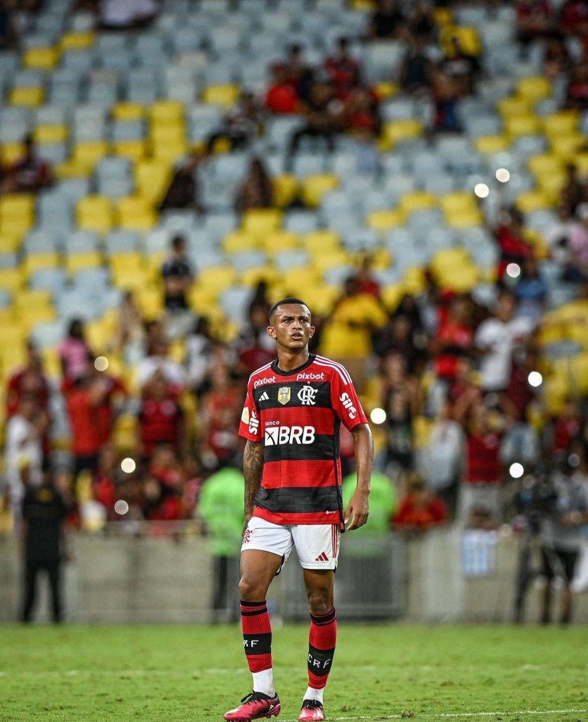 Wesley em 2023  Framengo, Fotos de flamengo, Flamenguista