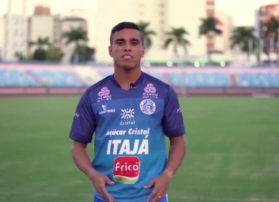 Wendell Lira, vencedor do Prêmio Puskás, é demitido do Vila Nova