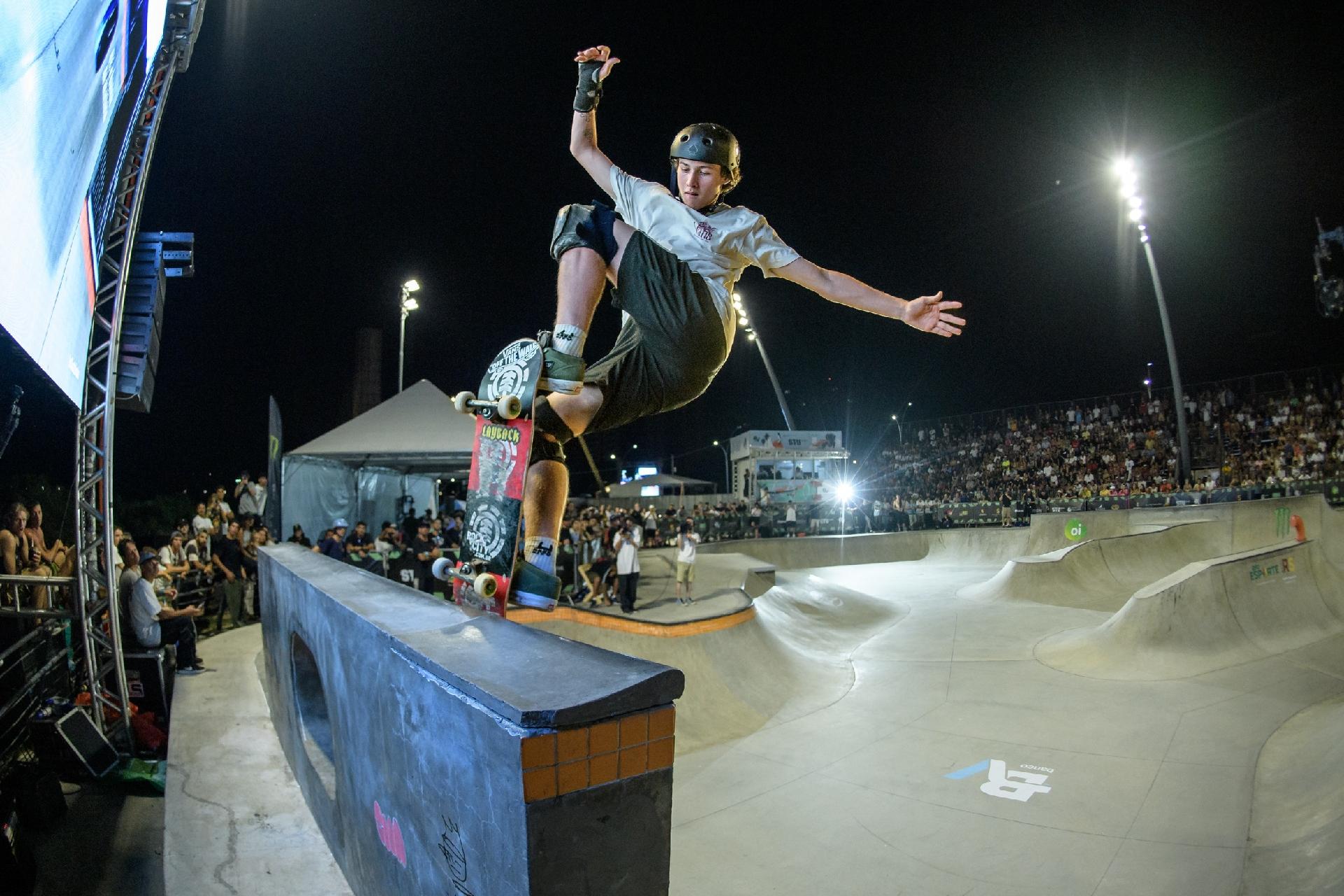 Augusto Akio busca vaga no skate park em Paris 2024: “Carrego a