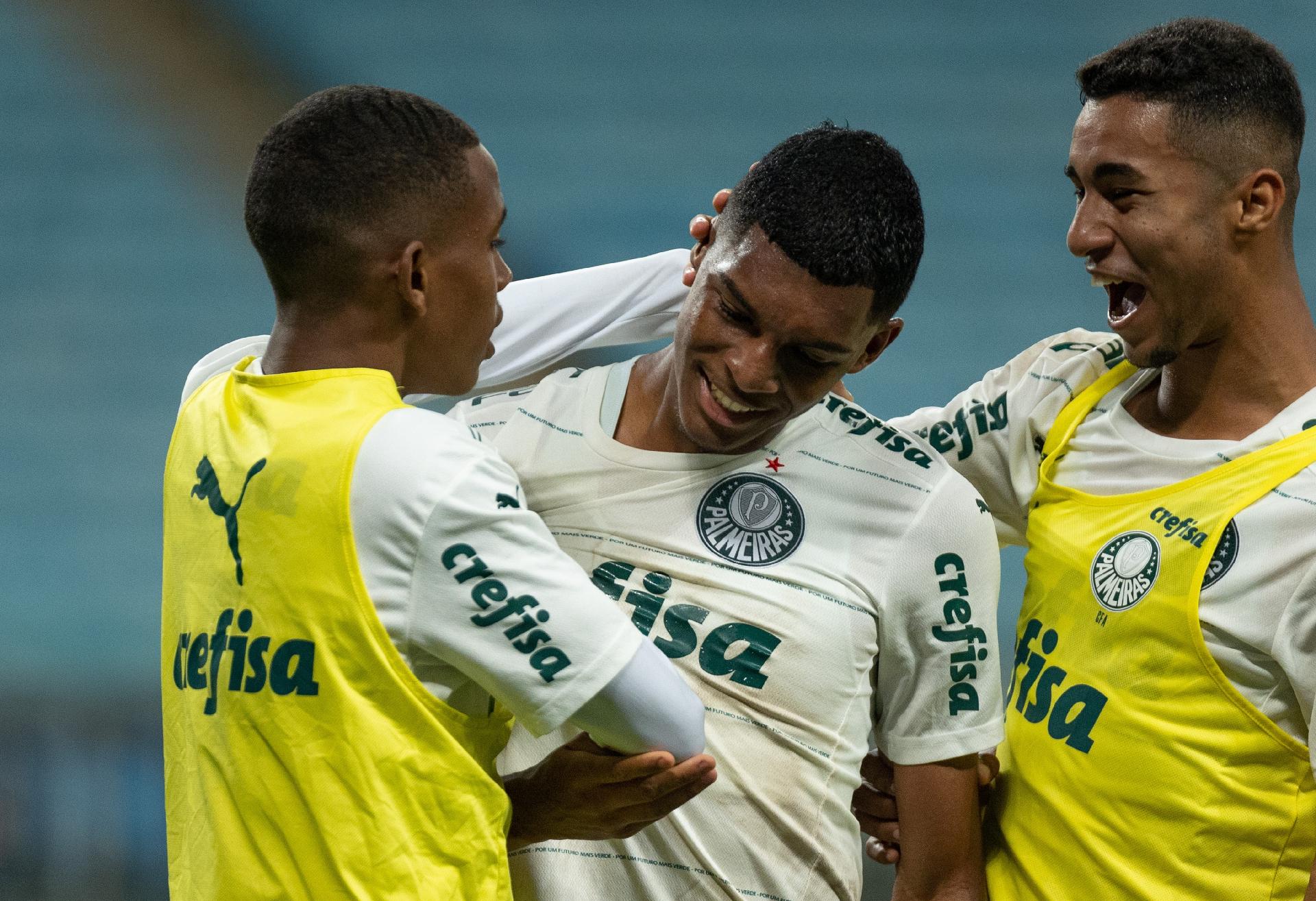 Flamengo e Palmeiras decidem título do Brasileirão Sub-20 nesta quinta-feira