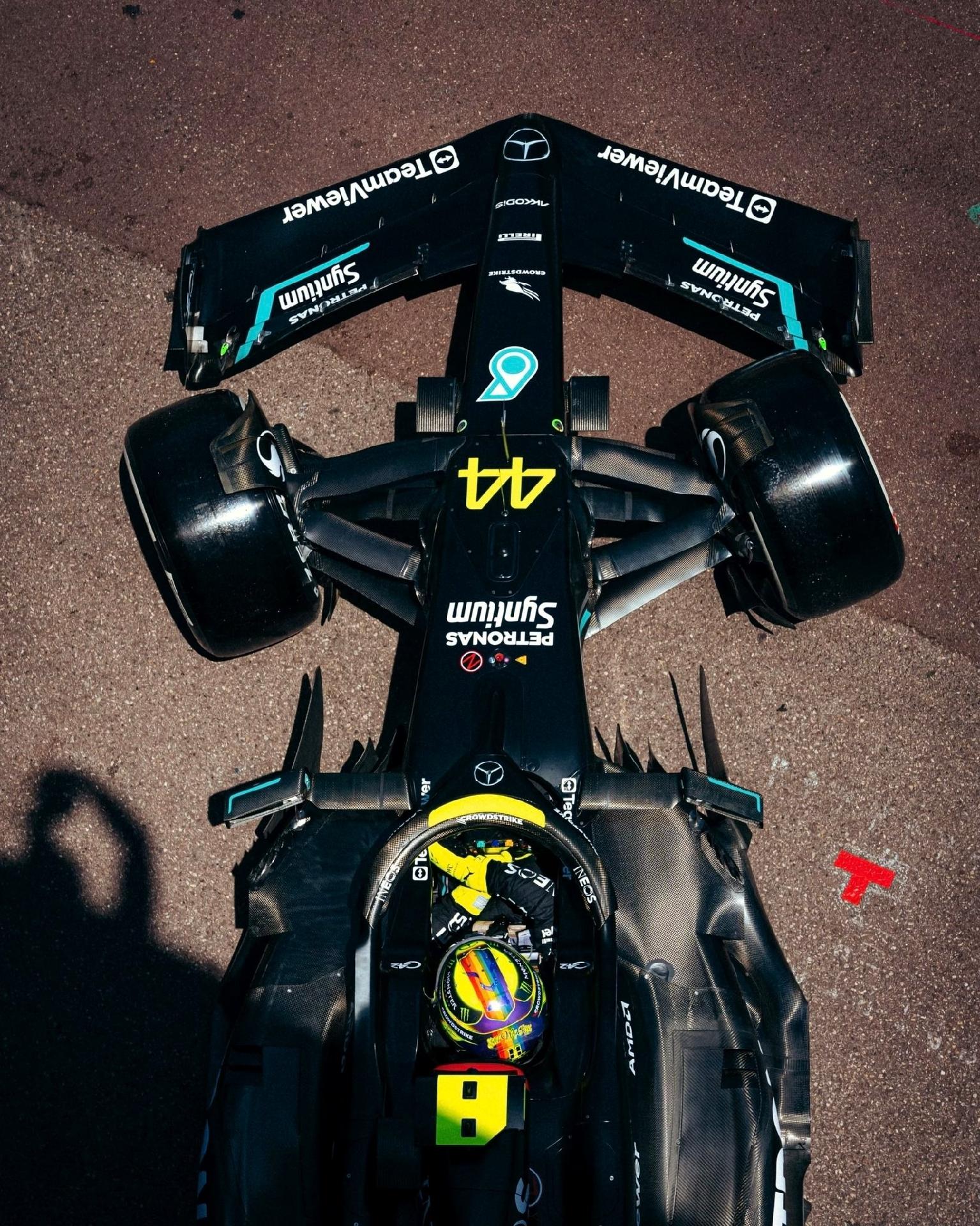 F1: o novo Mercedes para o regresso à luta pelo título mundial - SIC  Notícias