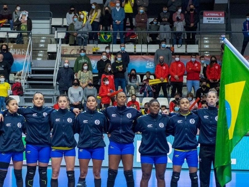 Canal Olímpico do Brasil transmite ao vivo, neste domingo (29), finais  brasileiras no handebol, no tênis