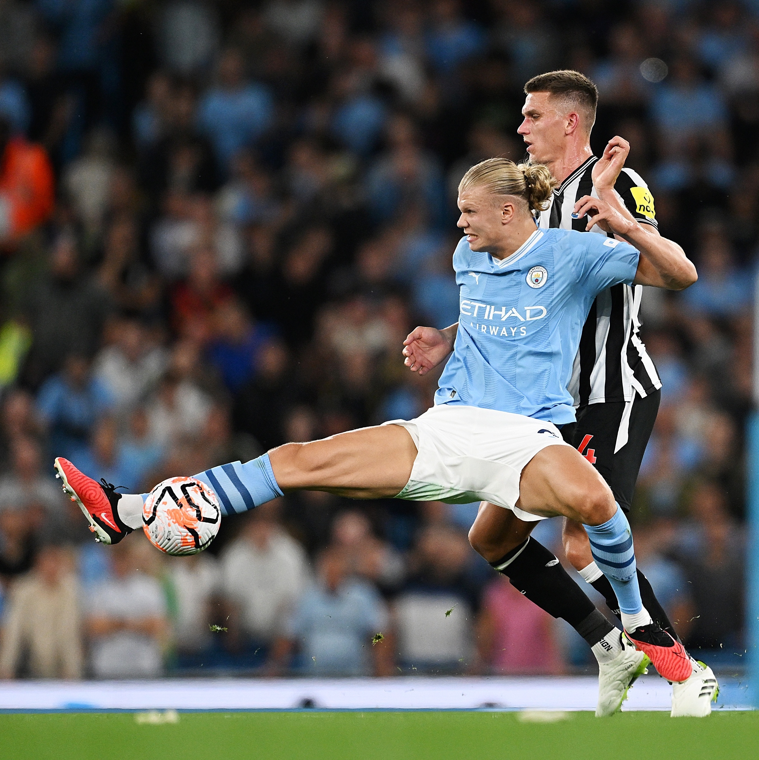 Newcastle x Manchester City: onde assistir e horário do jogo de hoje pela  Copa da Liga Inglesa - Lance!