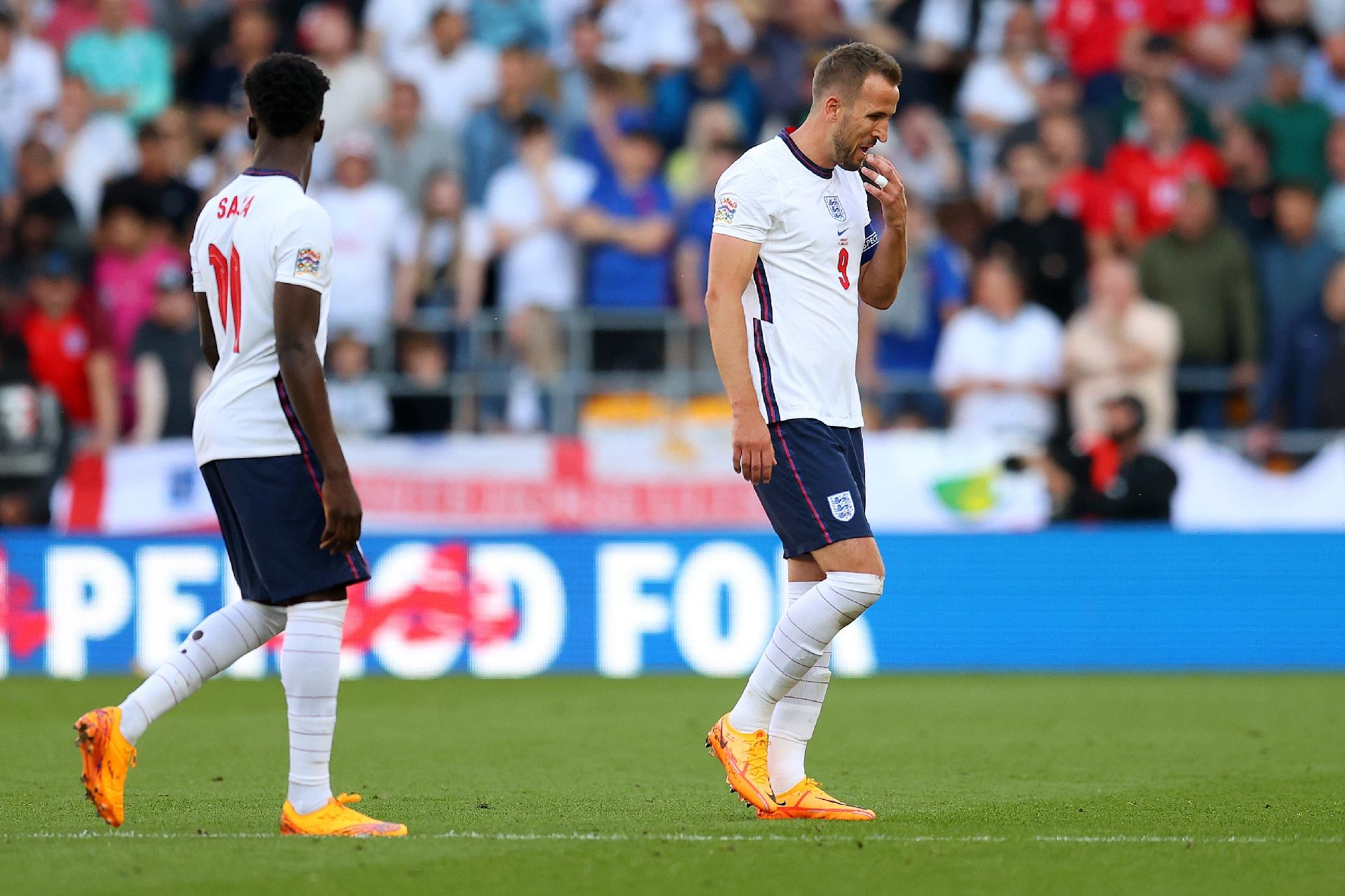 Inglaterra e Alemanha empatam em último jogo antes da Copa