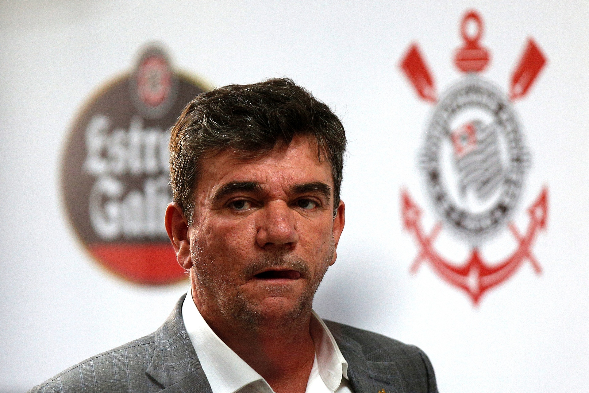 Sondado pelo Corinthians, jogador está próximo de fechar com outro clube brasileiro