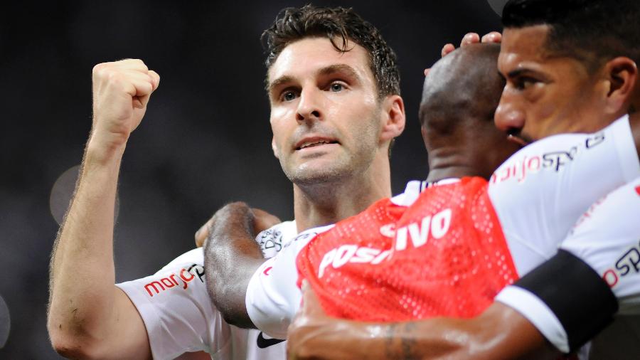 Corinthians pega Bahia com Boselli como referência; veja provável escalação