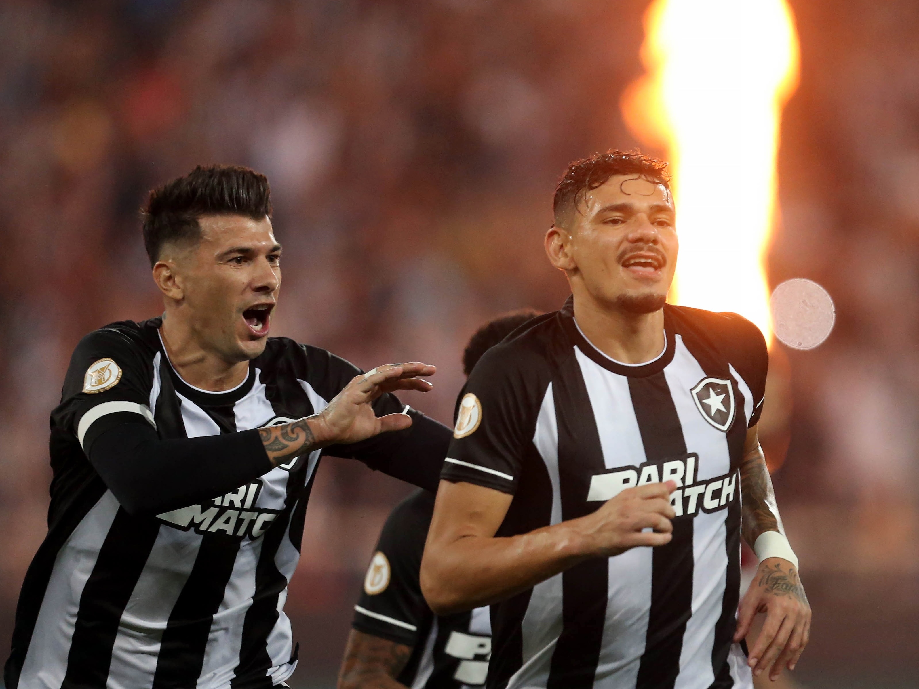 Botafogo é o primeiro time a chegar aos 39 pontos no primeiro