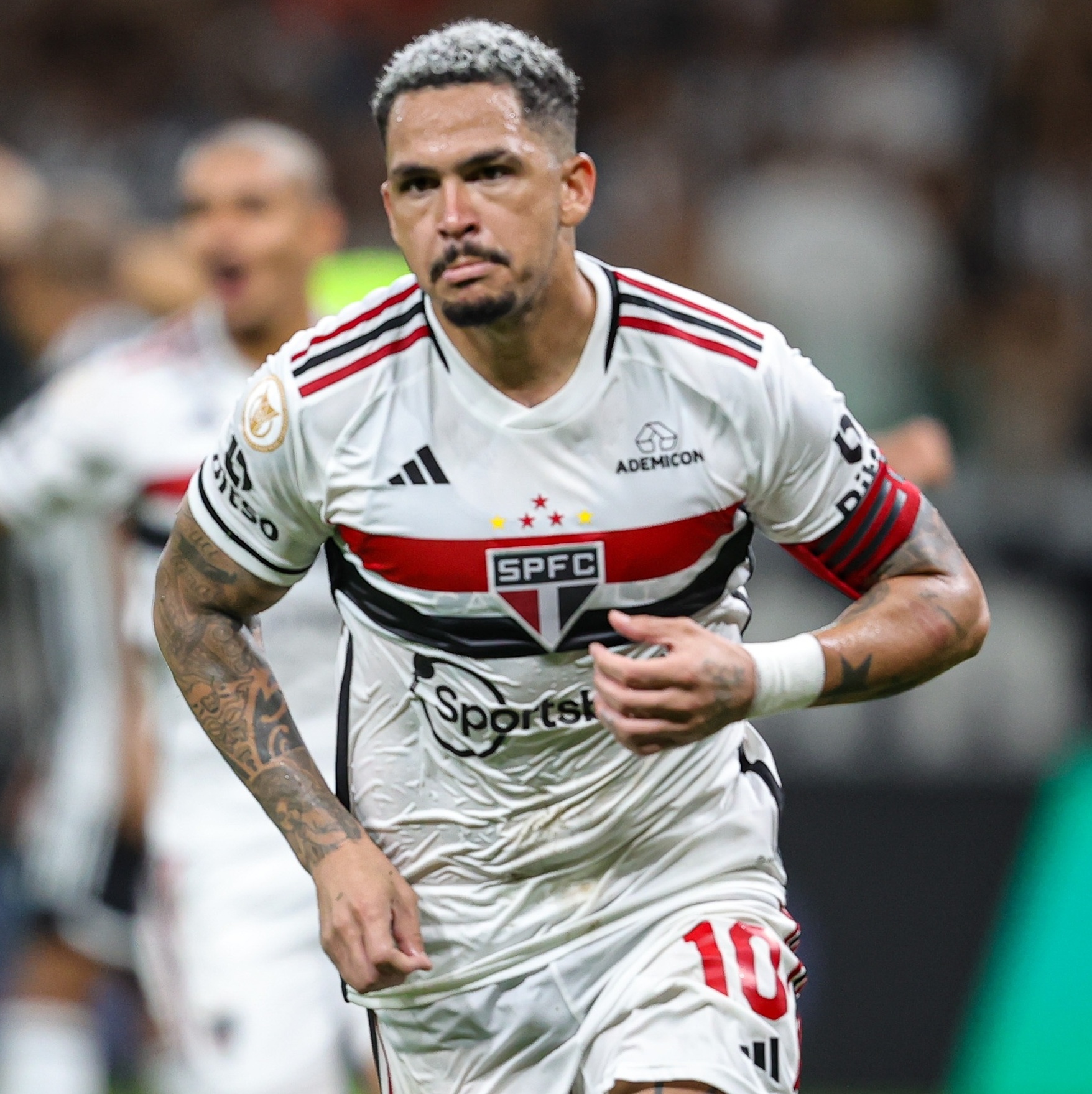 Luciano jogará em posição diferente em 2023 no São Paulo