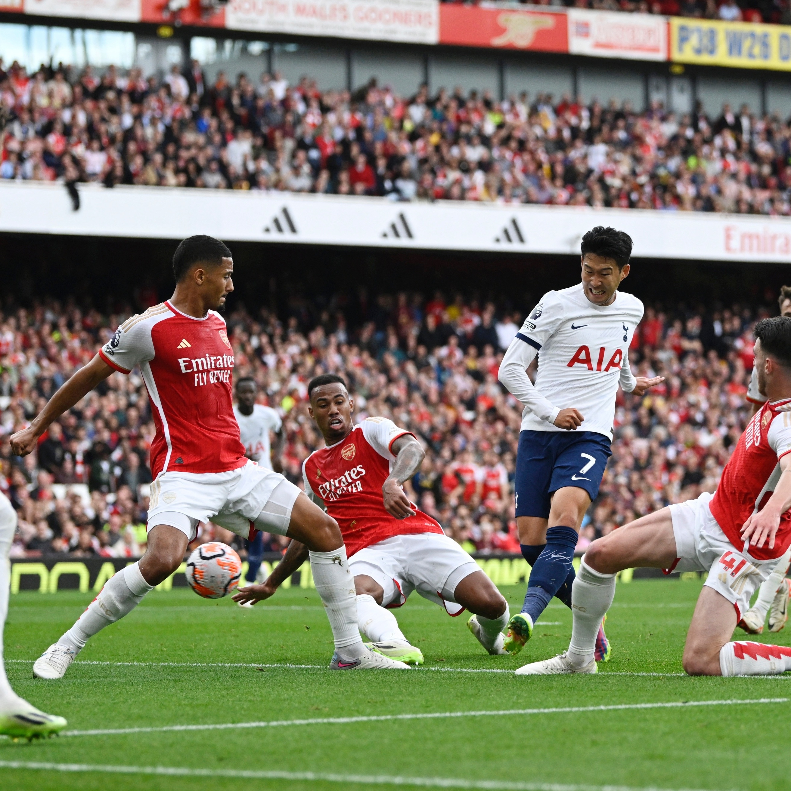 INGLÊS: Arsenal e Tottenham empatam em clássico; Liverpool e