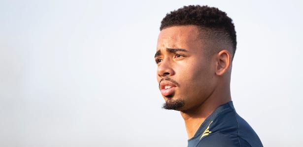 Gabriel Jesus Desfalca Treino De Diniz Pela Sele O Brasileira