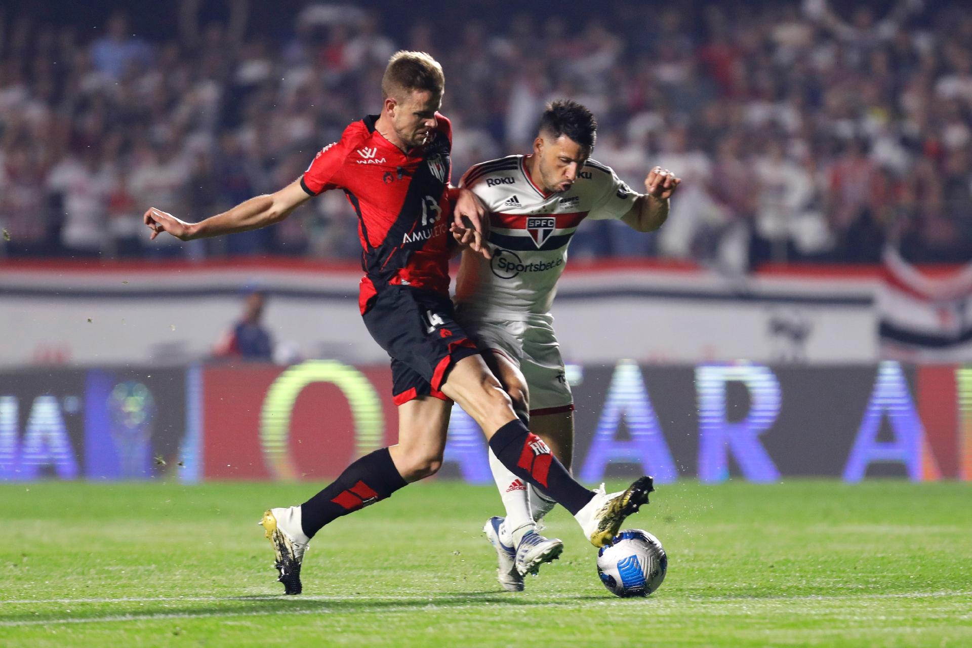 São Paulo FC on X: Fim de jogo! #SPFCxSAN (3-1) ⚽ Calleri ⚽ Galoppo ⚽ Luan  #VamosSãoPaulo 🇾🇪  / X