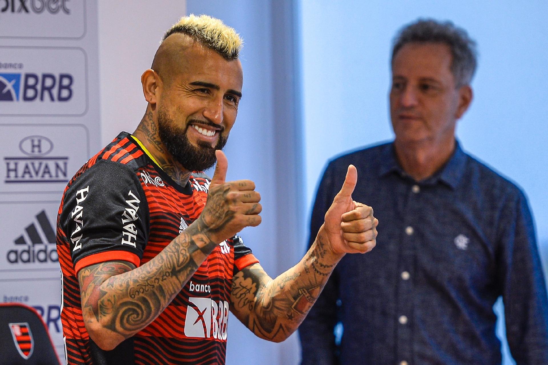 Tabu histórico, possível estreia de Vidal e mais: o que ficar de olho no  Flamengo contra o Avaí - ISTOÉ Independente