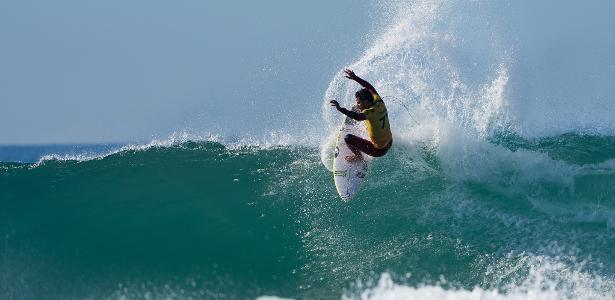 Surfe Gabriel Medina E Filipe Toledo Avan Am Em J Bay