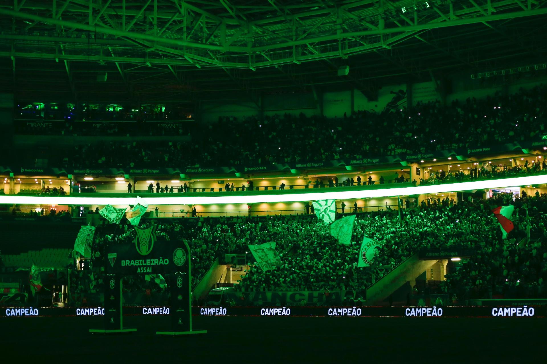 Escolinhas oficiais do Palmeiras levam alunos para jogo e visita ao Allianz  Parque – Palmeiras