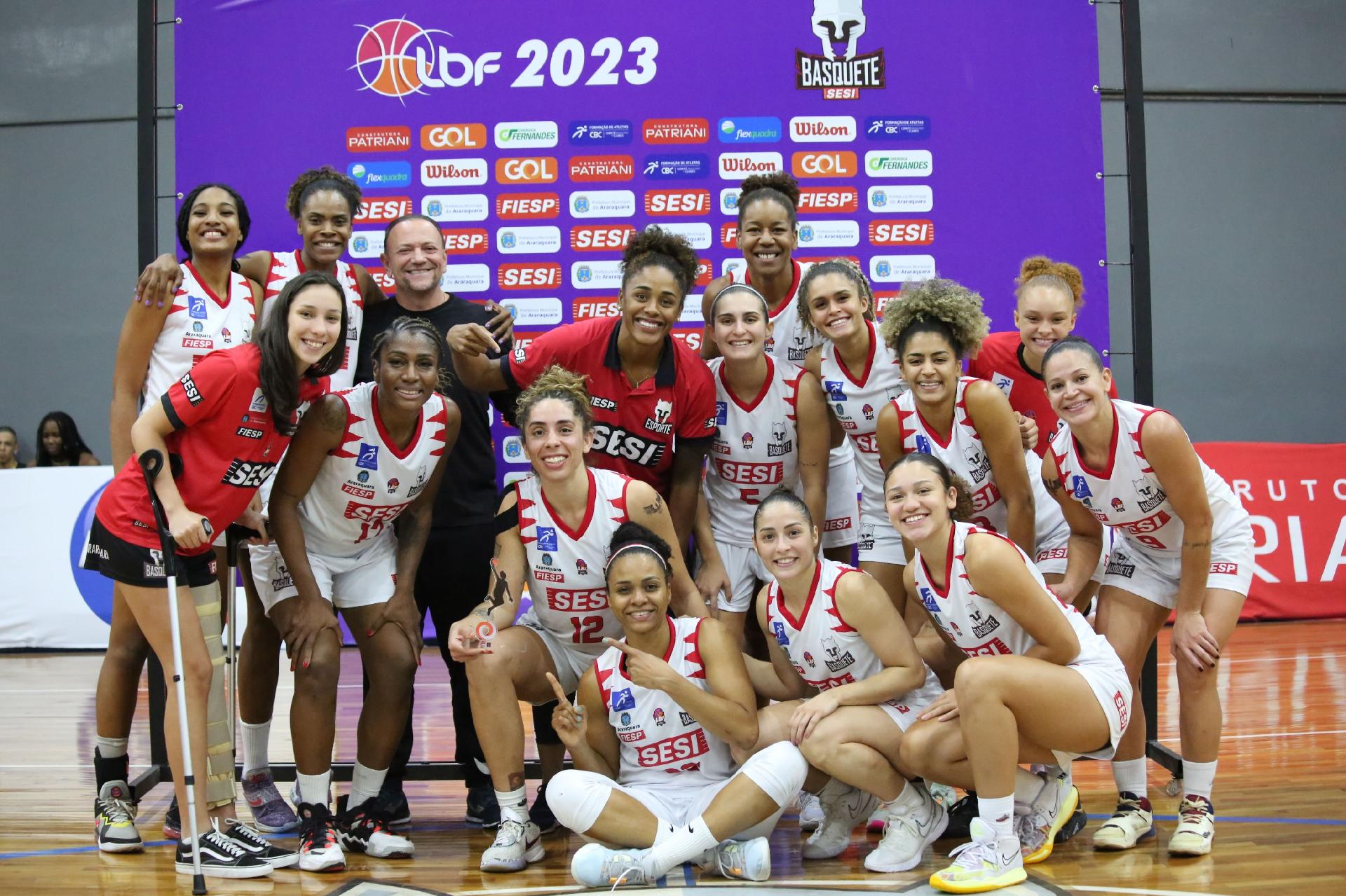 SESI - Araraquara - Sesi Araraquara é campeão Paulista de Basquete Feminino