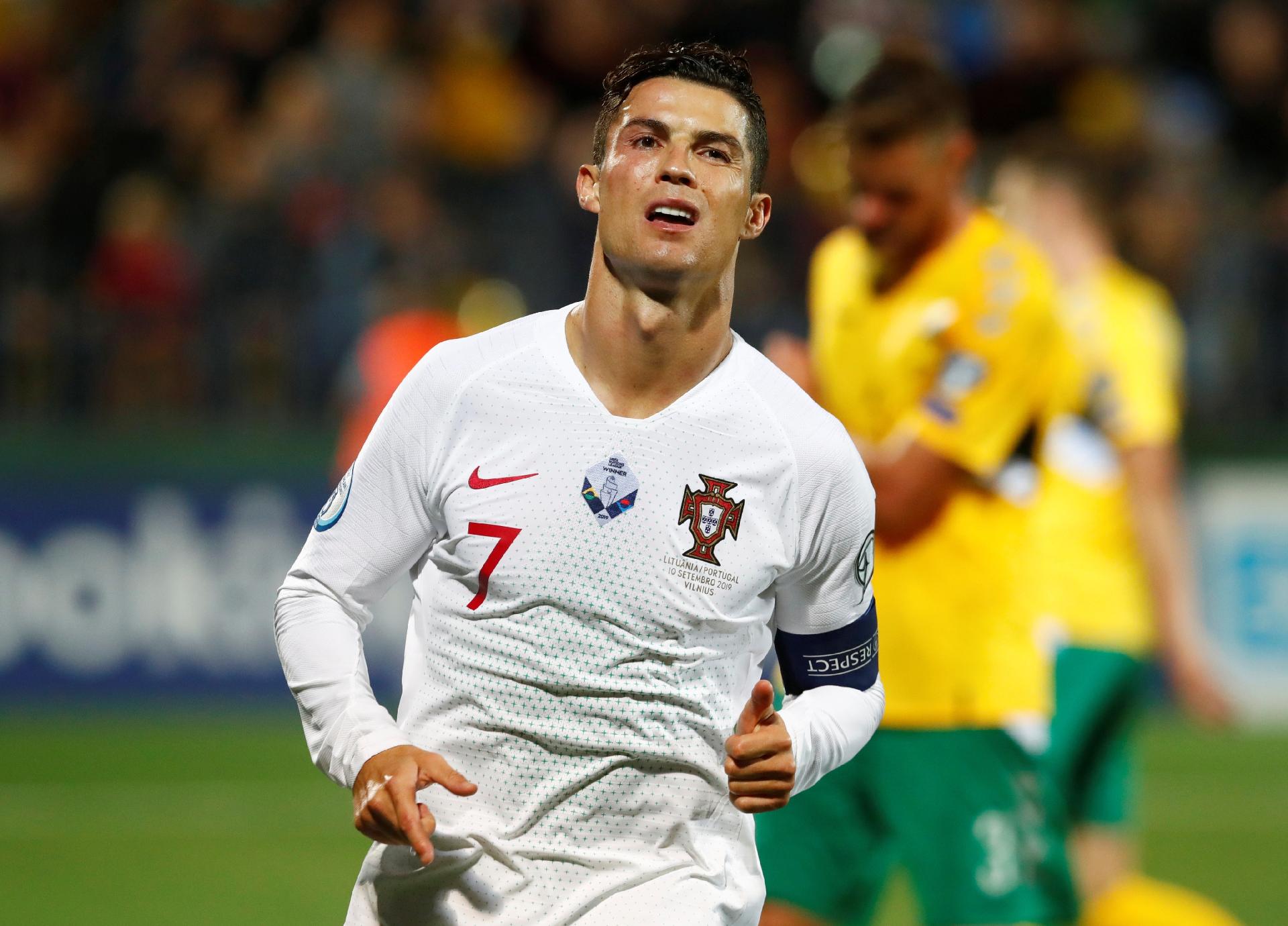 Endrick vai jogar contra Messi, mas admite: Sou mais fã do Cristiano  Ronaldo