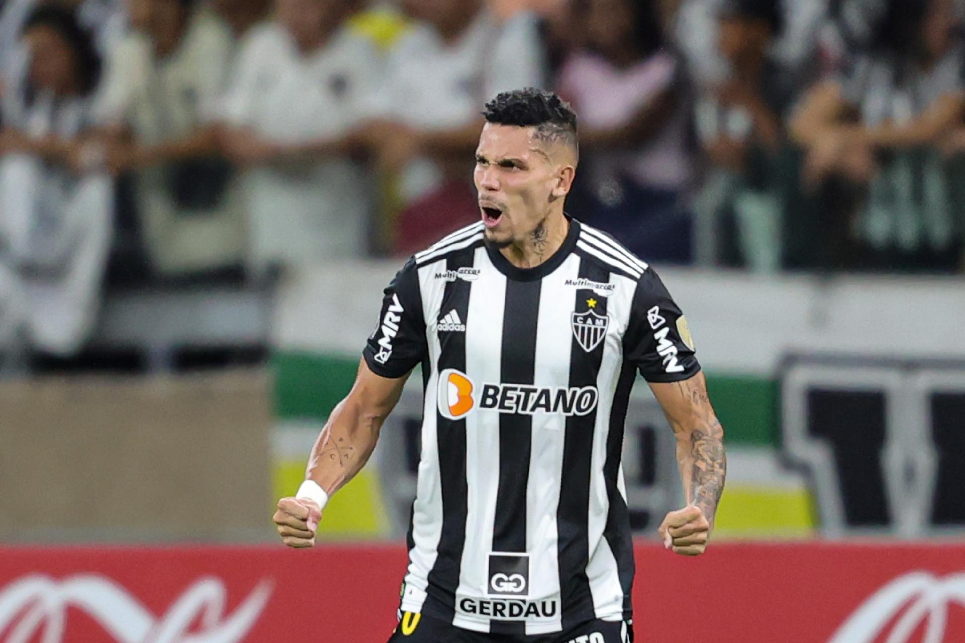 Atlético-MG: Paulinho é o primeiro jogador a marcar gol nos três estádios  de BH em jogos oficiais