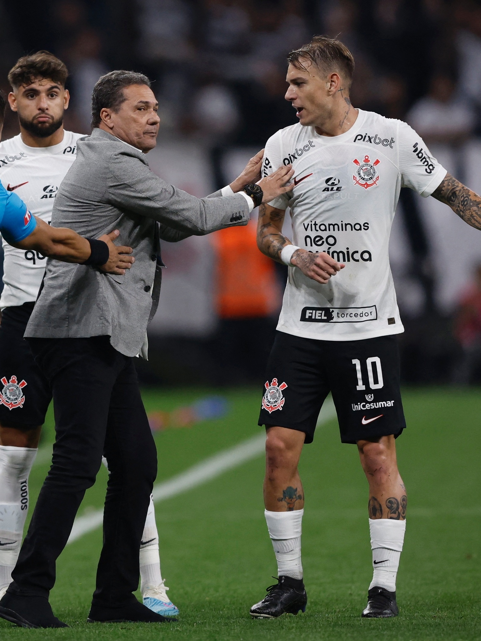 Róger Guedes é o único titular em todos os jogos do Corinthians em 2023