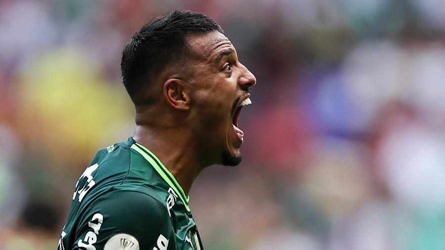 Palmeiras de Abel ganha o título que faltava em jogo igual e