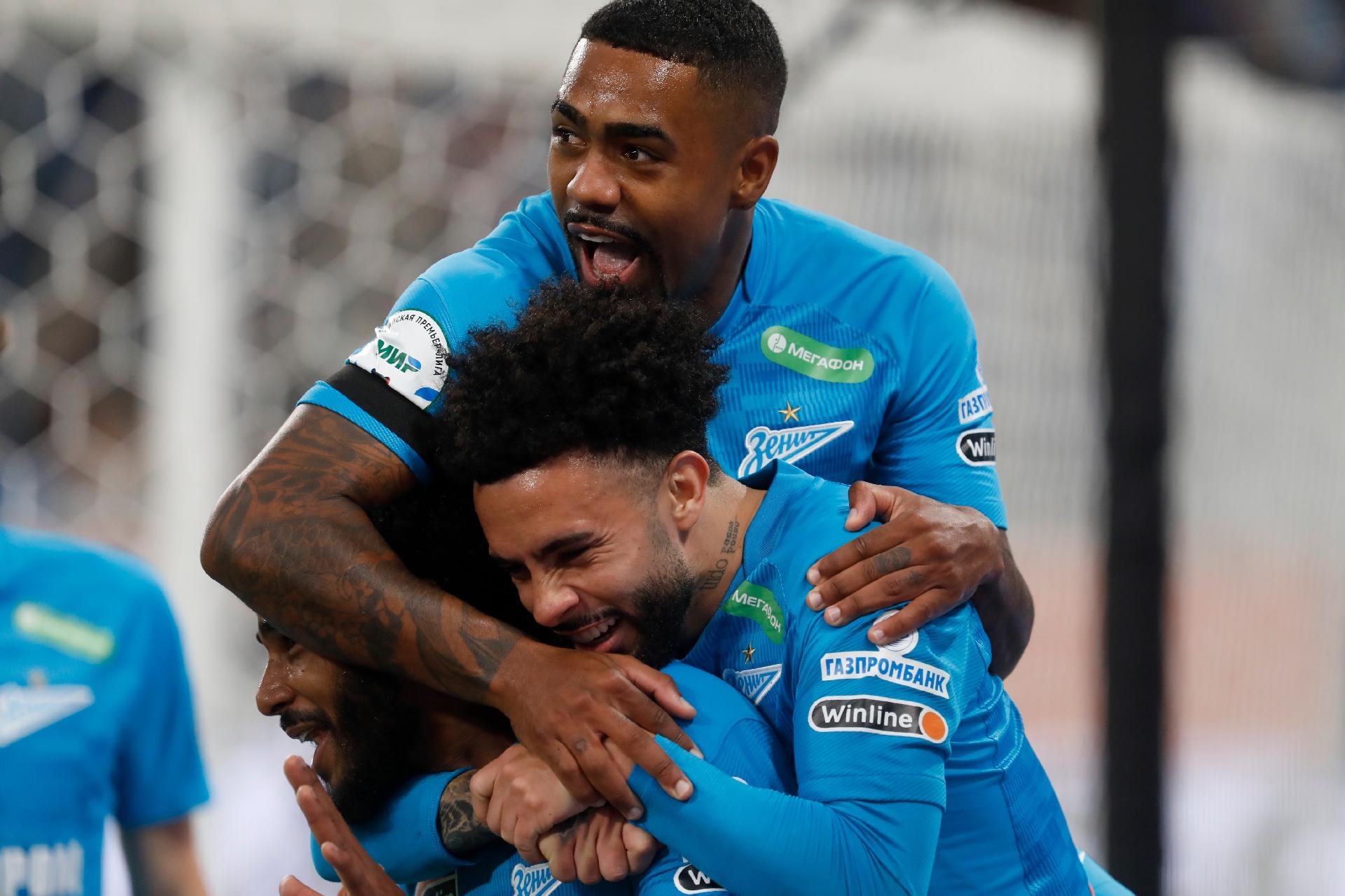 Sala12 on X: Malcom pelo Zenit no Campeonato Russo 2022/23: 🏟 25 jogos ⚽️  22 gols 🅰️ 7 assistências 👟 Artilheiro do Russão - 4 gols hoje.  Artilheiro isolado!  / X