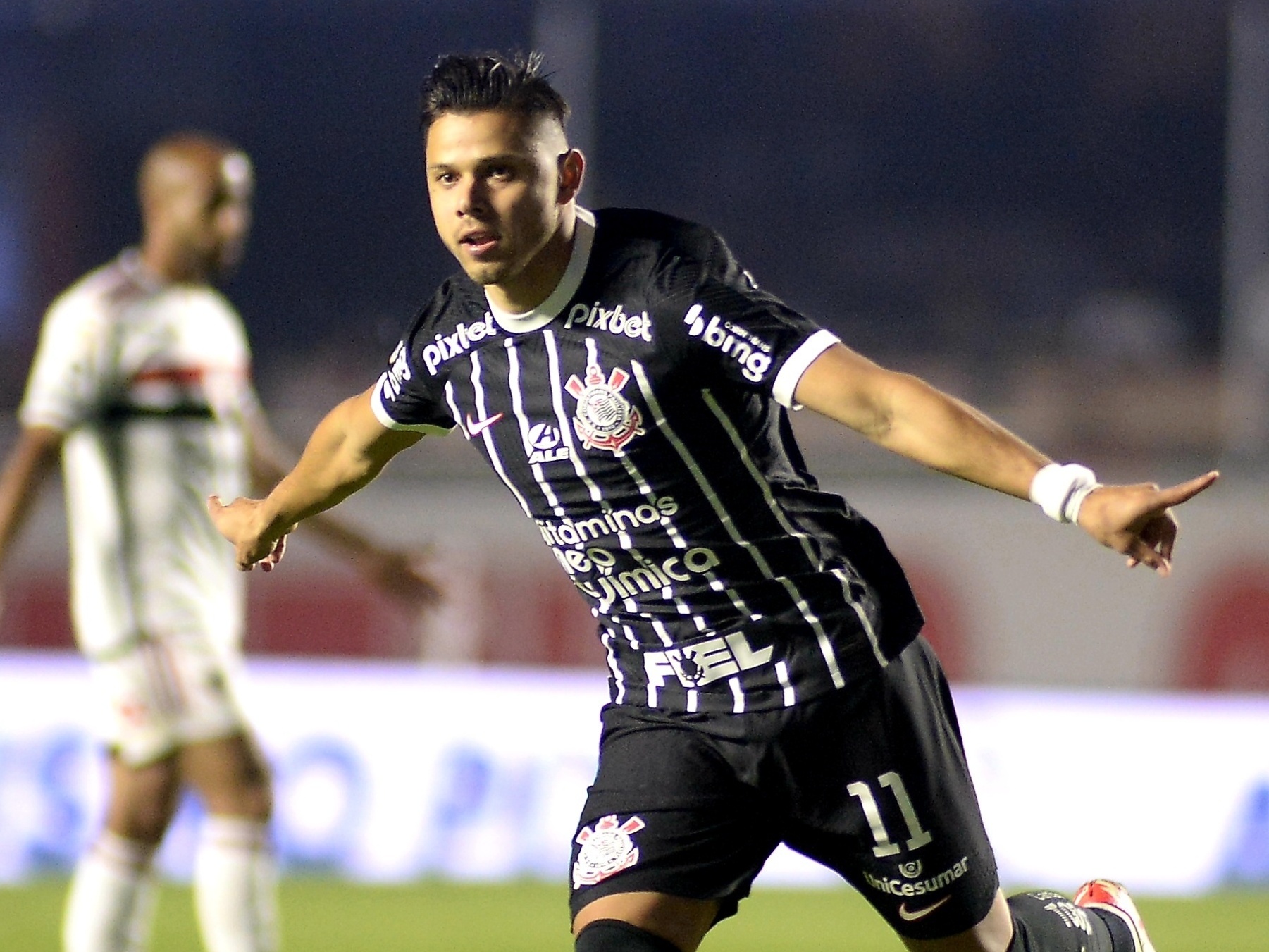 Queridinho de Mano no Corinthians pode jogar hoje pelo Paraguai e não é  Romero