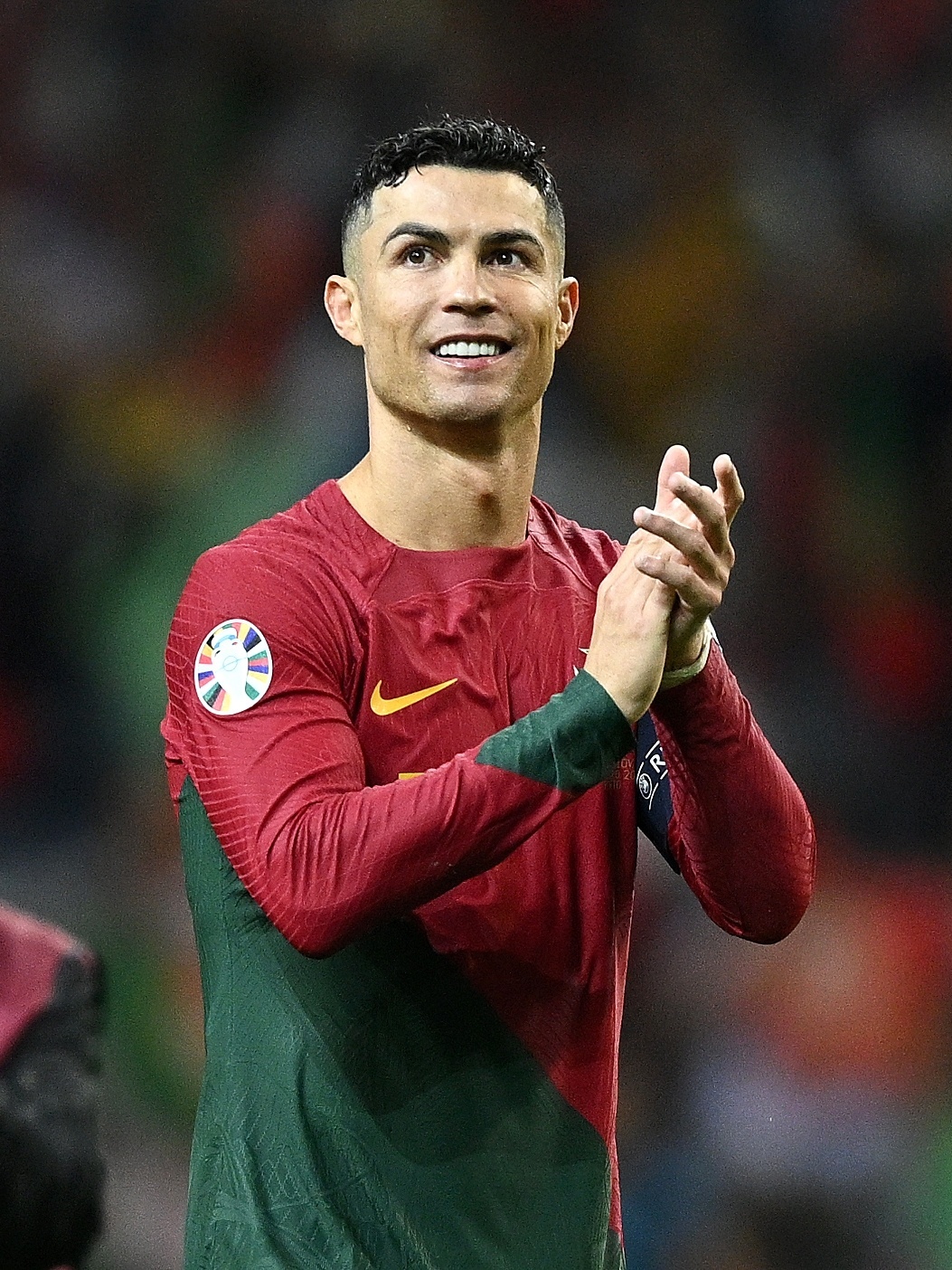 Após vaga na Eurocopa, Cristiano Ronaldo quer chegar ao milésimo