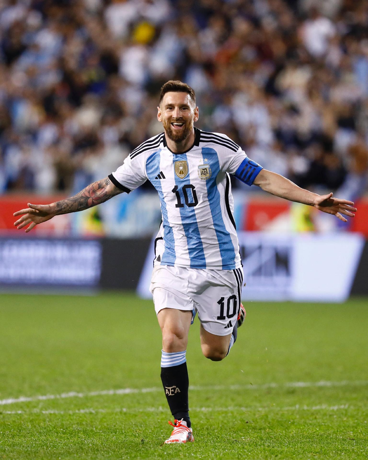 Seleção Argentina é convocada com Messi e dois do Brasileirão