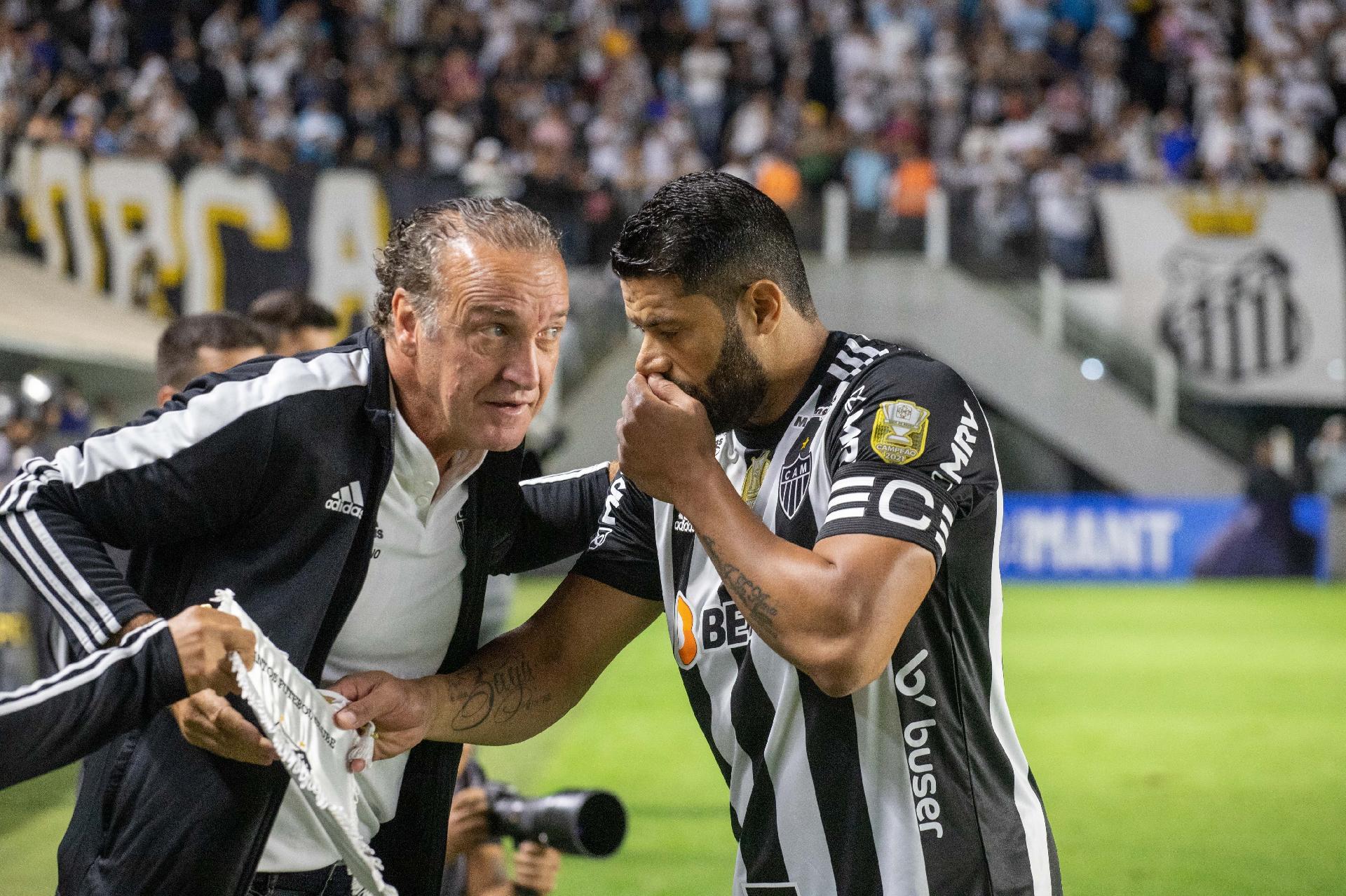 Fica ou cai? Jogo desta noite contra o Juventude coloca o prestígio do Cuca  com a massa do Galo em xeque