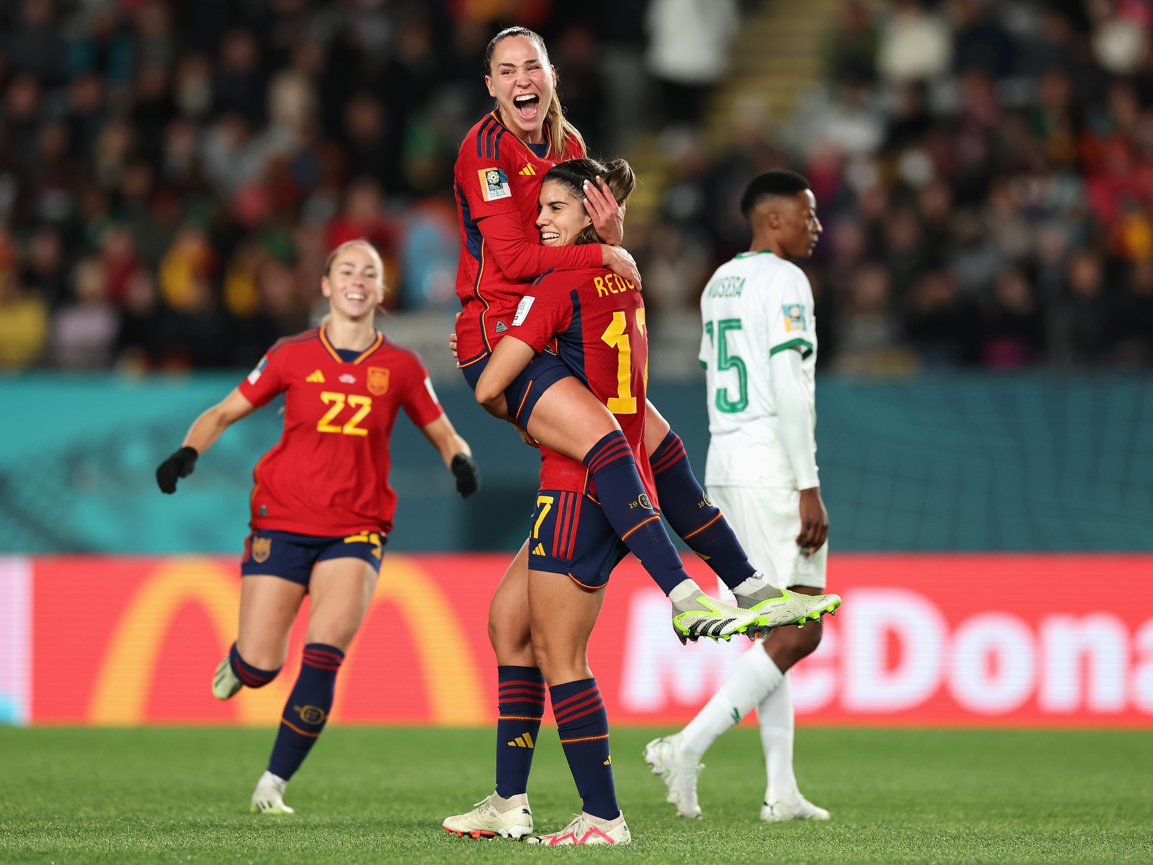 Brasil vence Espanha e já está nas oitavas - Confederação Brasileira de  Futebol