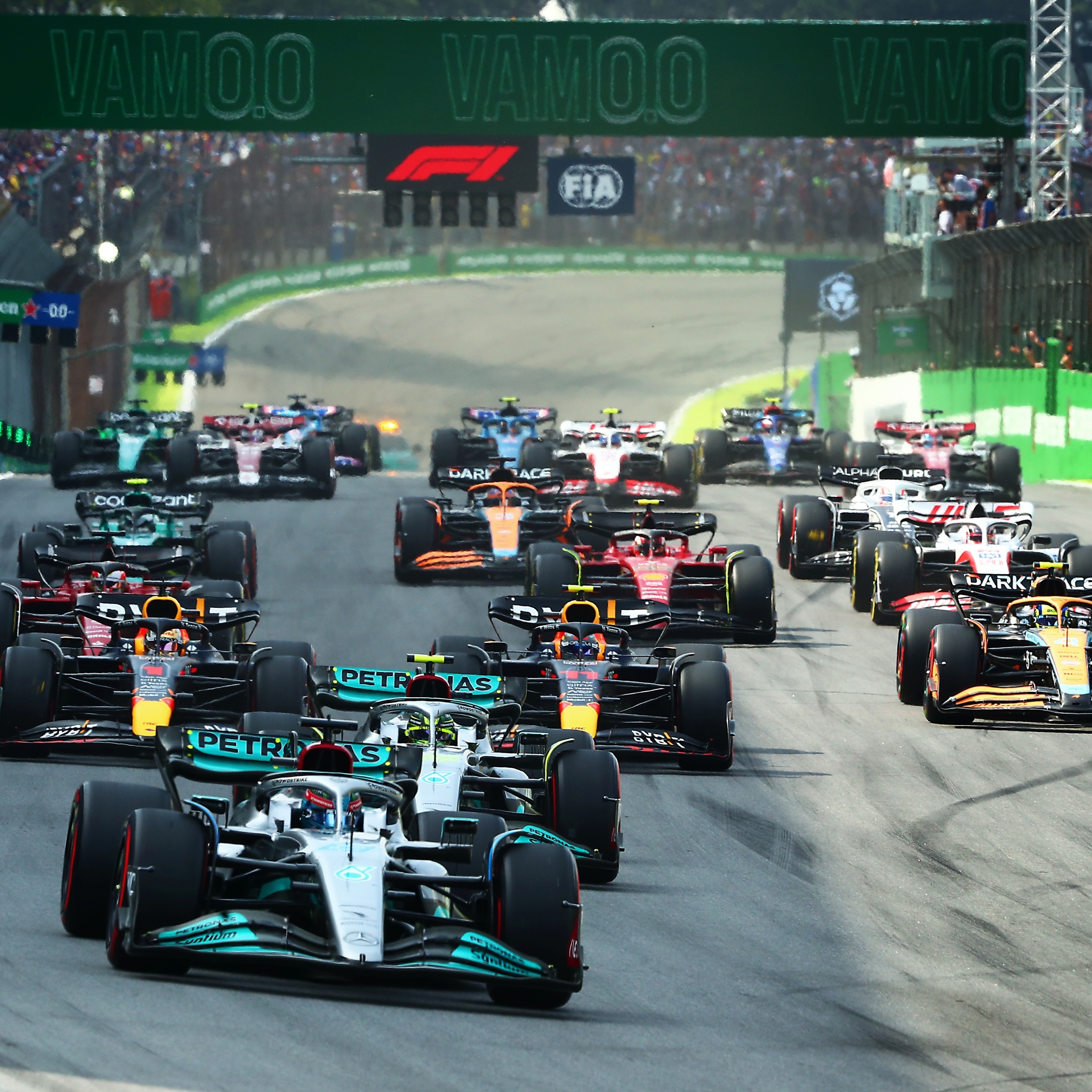 F1 divulga novos horários de treinos e classificações em 2022